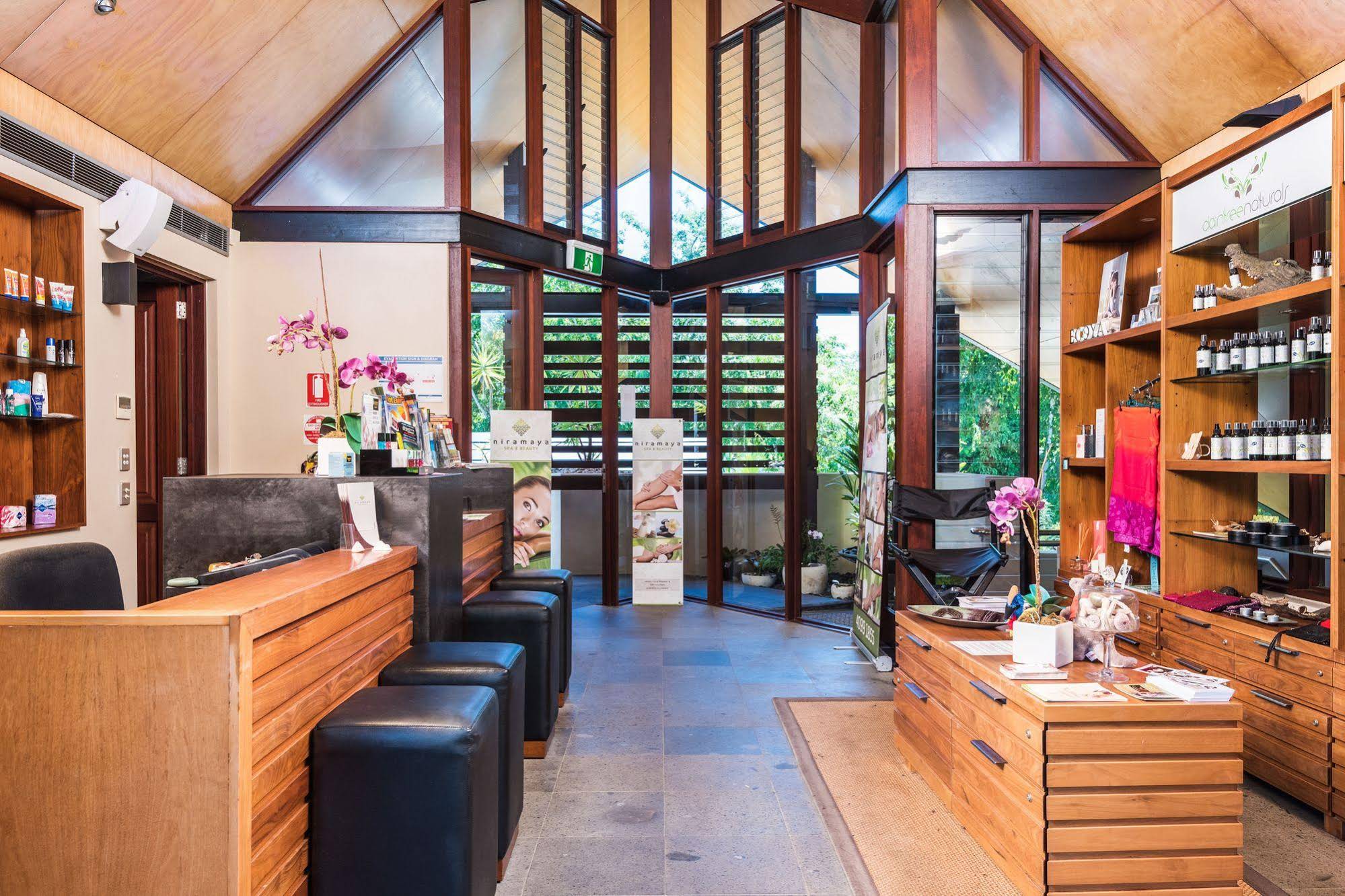 Niramaya Villas & Spa