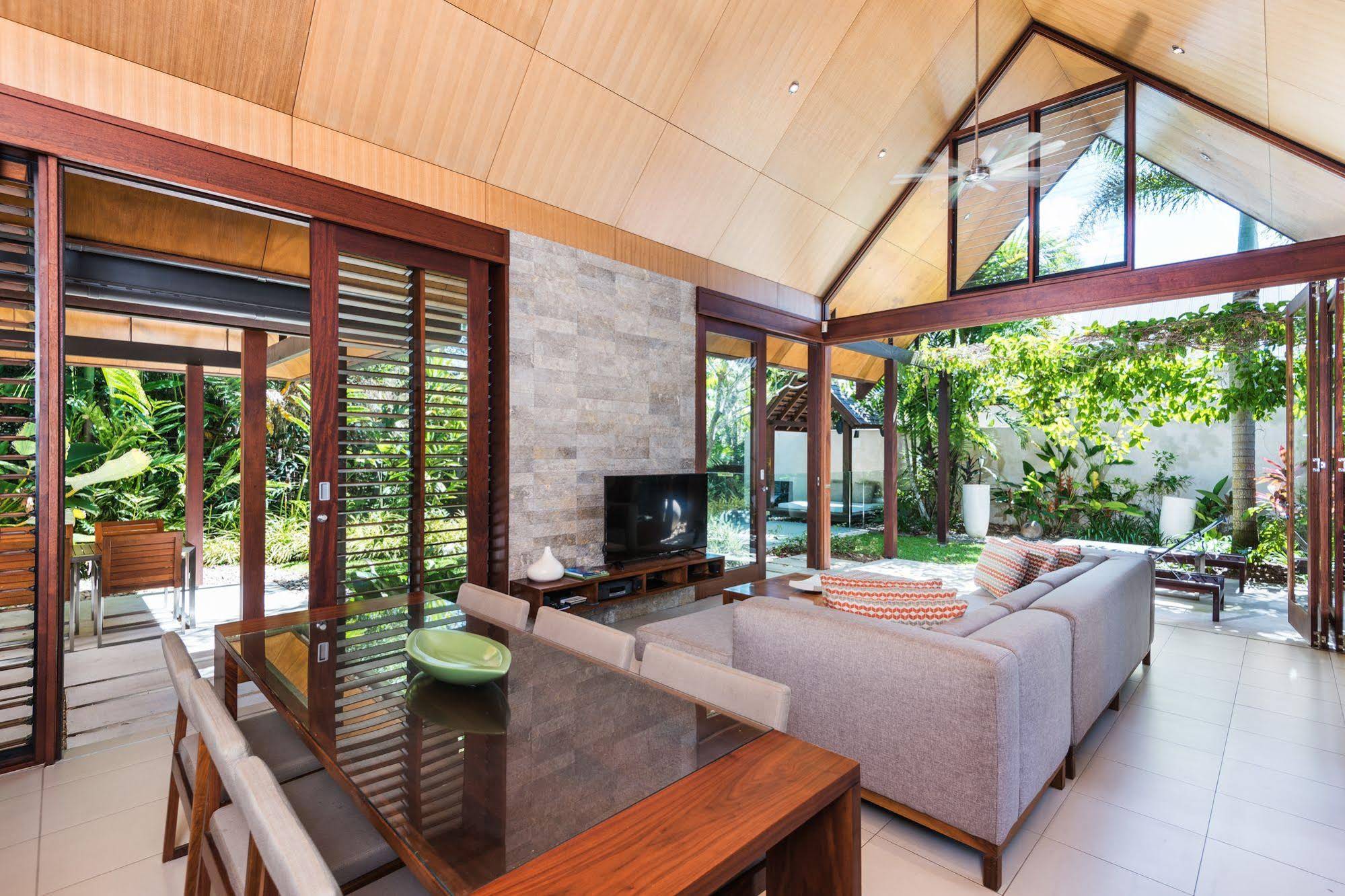 Niramaya Villas & Spa