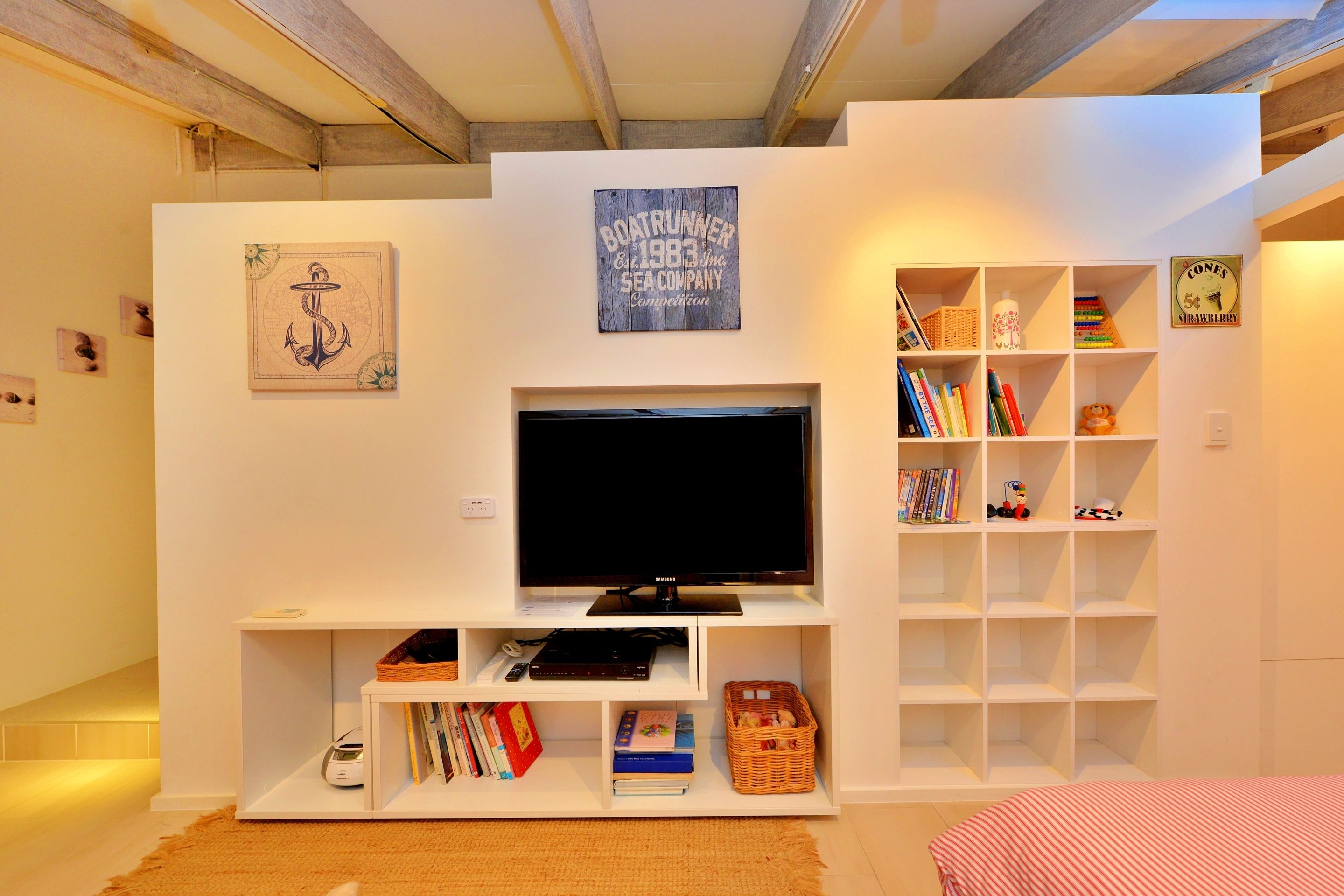 Pavilions In The Palms