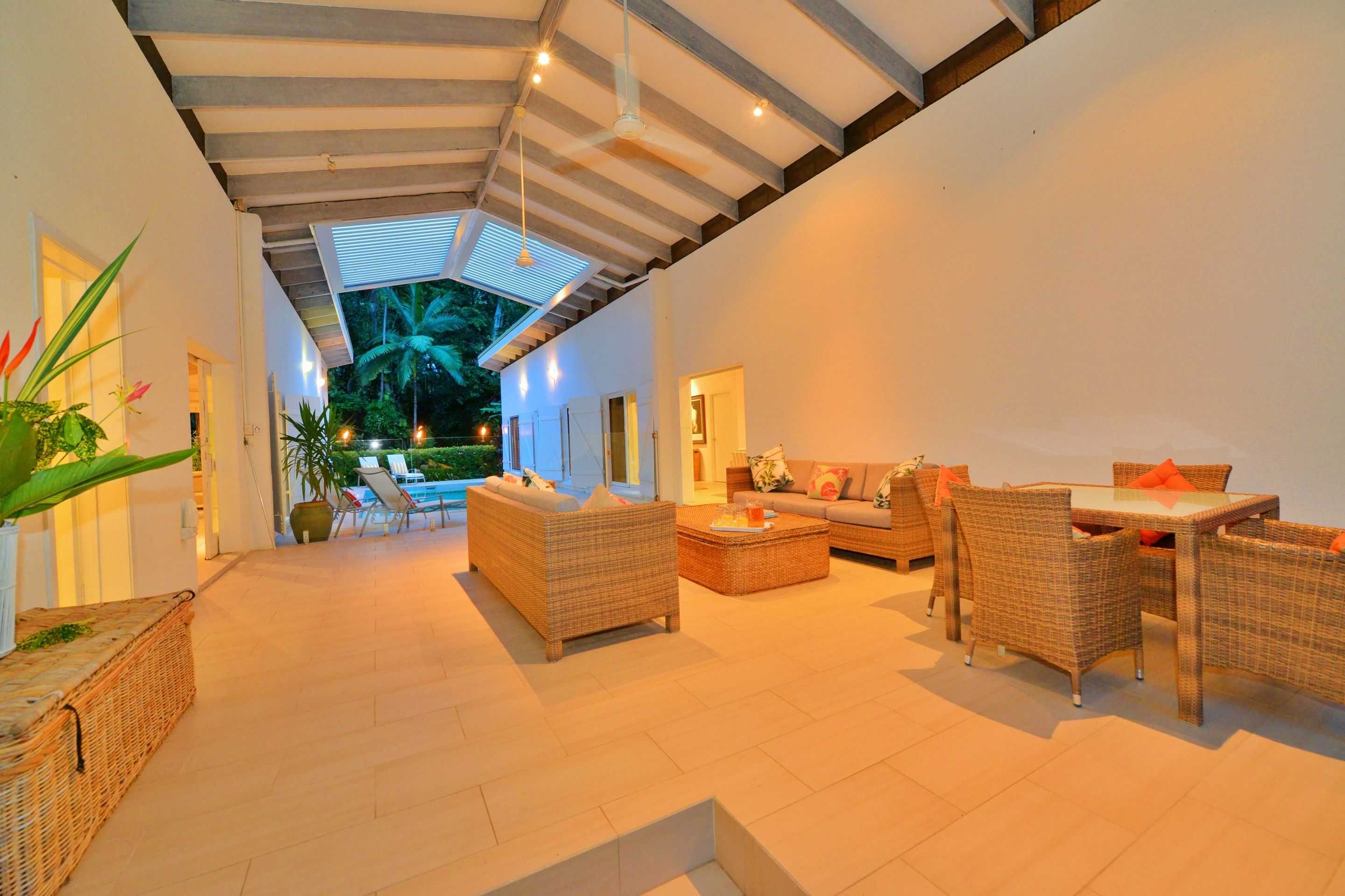 Pavilions In The Palms