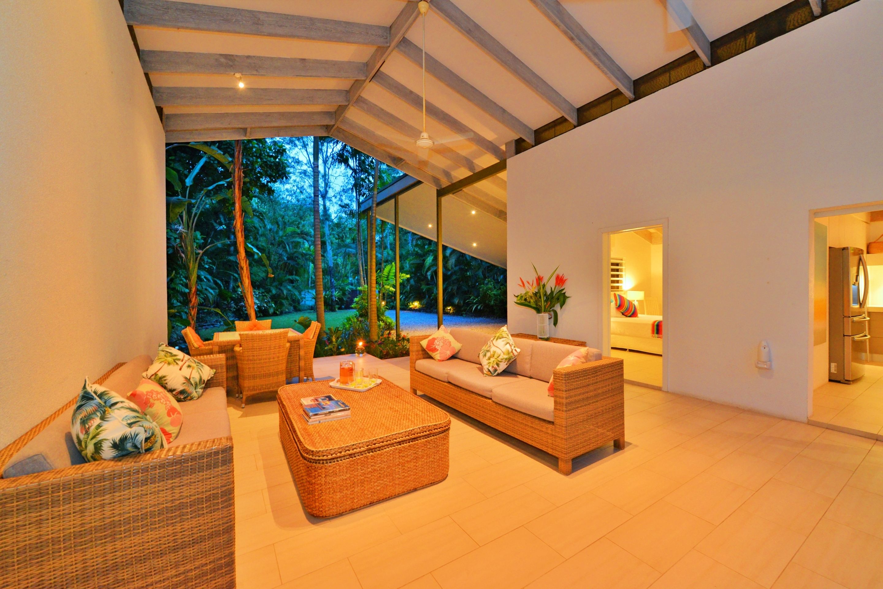 Pavilions In The Palms