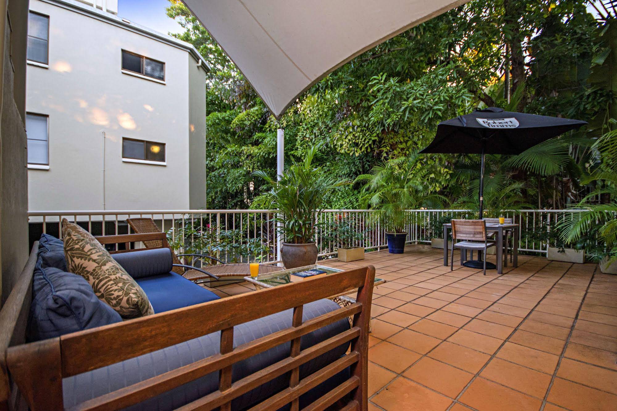 Port Douglas Apartments