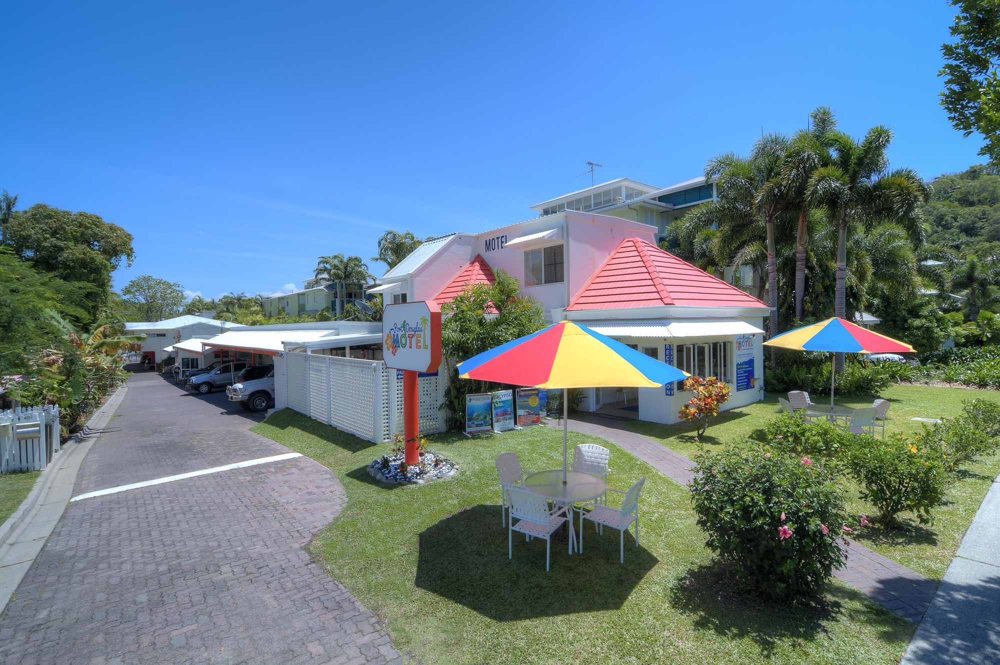 Port Douglas Motel