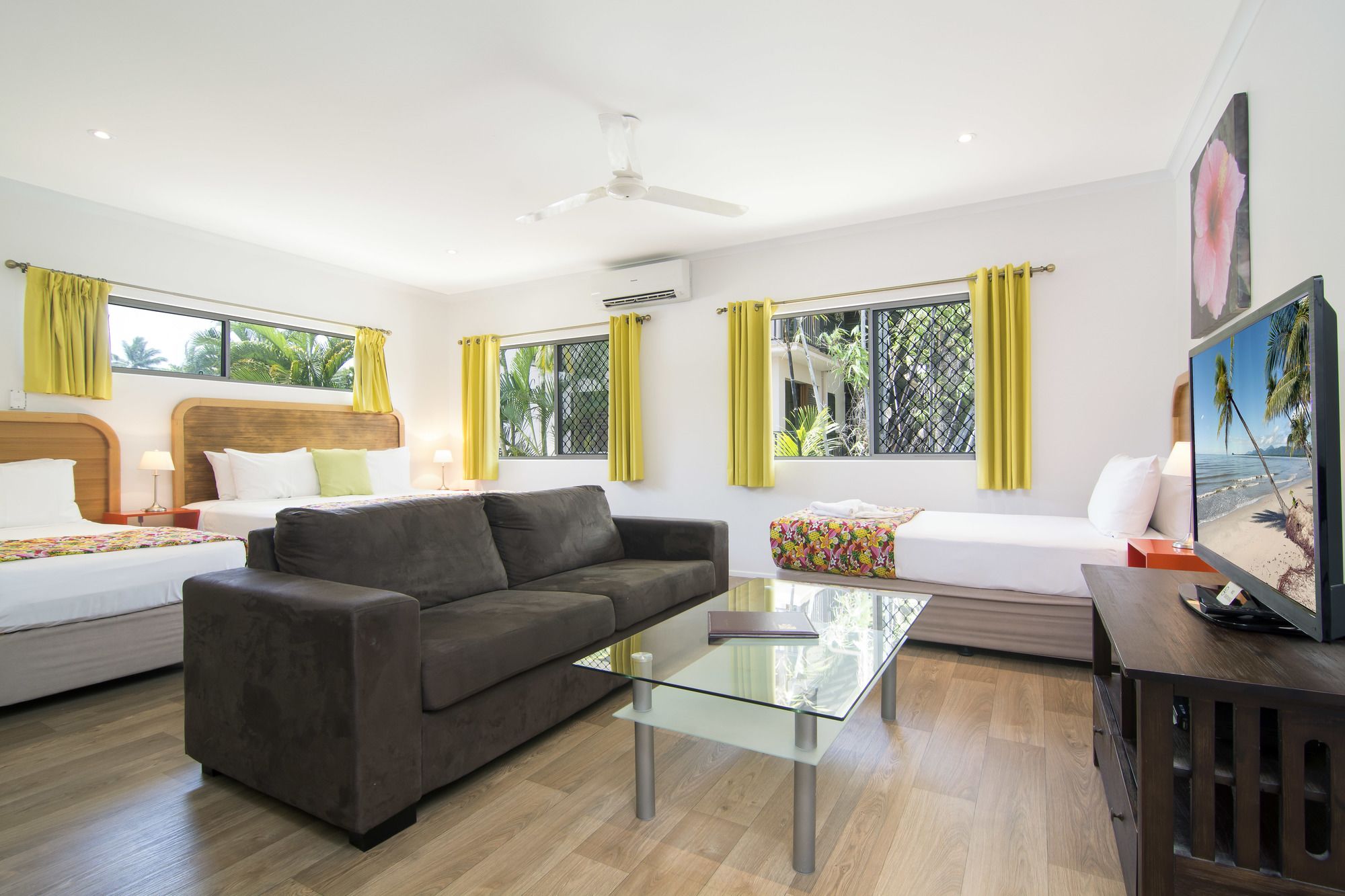 Port Douglas Motel