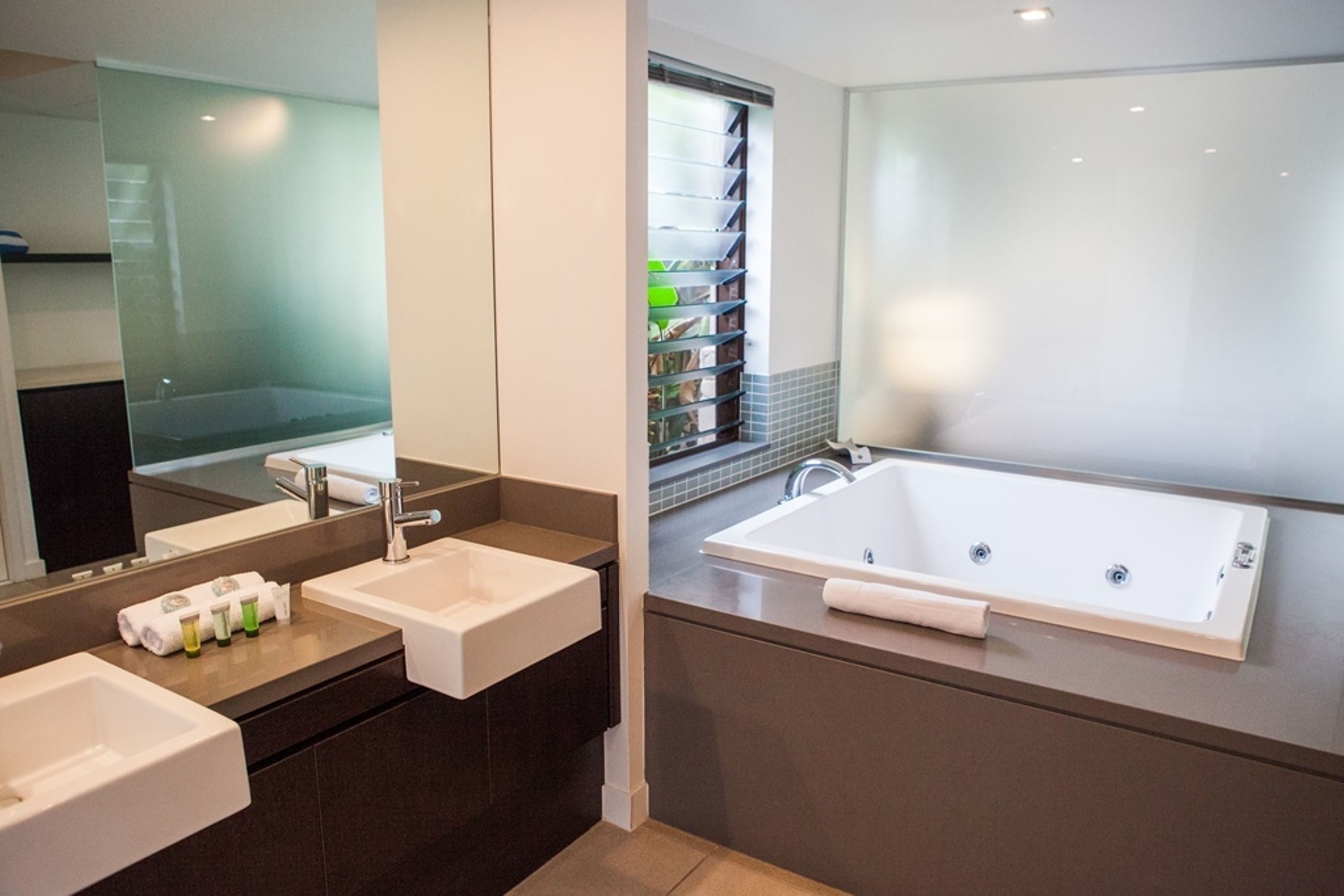 Pullman Port Douglas Sea Temple Resort & Spa by Premier Holidays