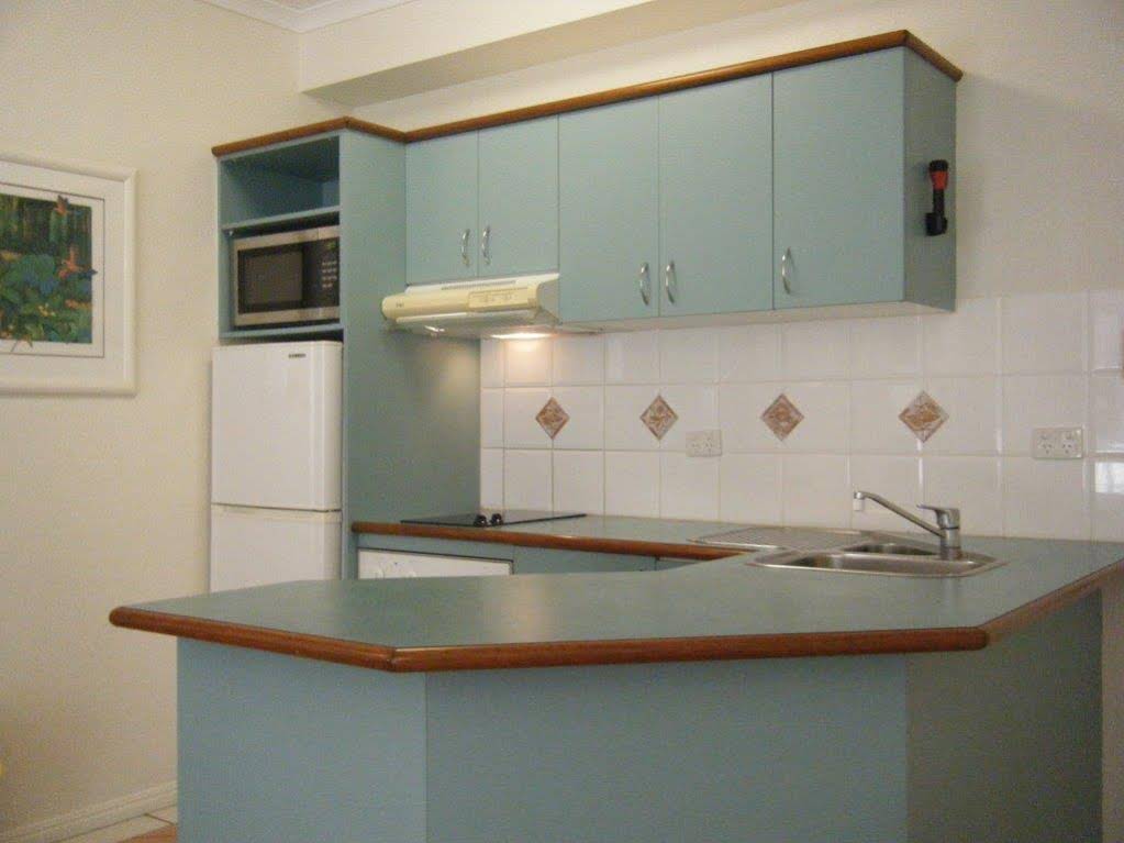 Retro Port Douglas Apartments