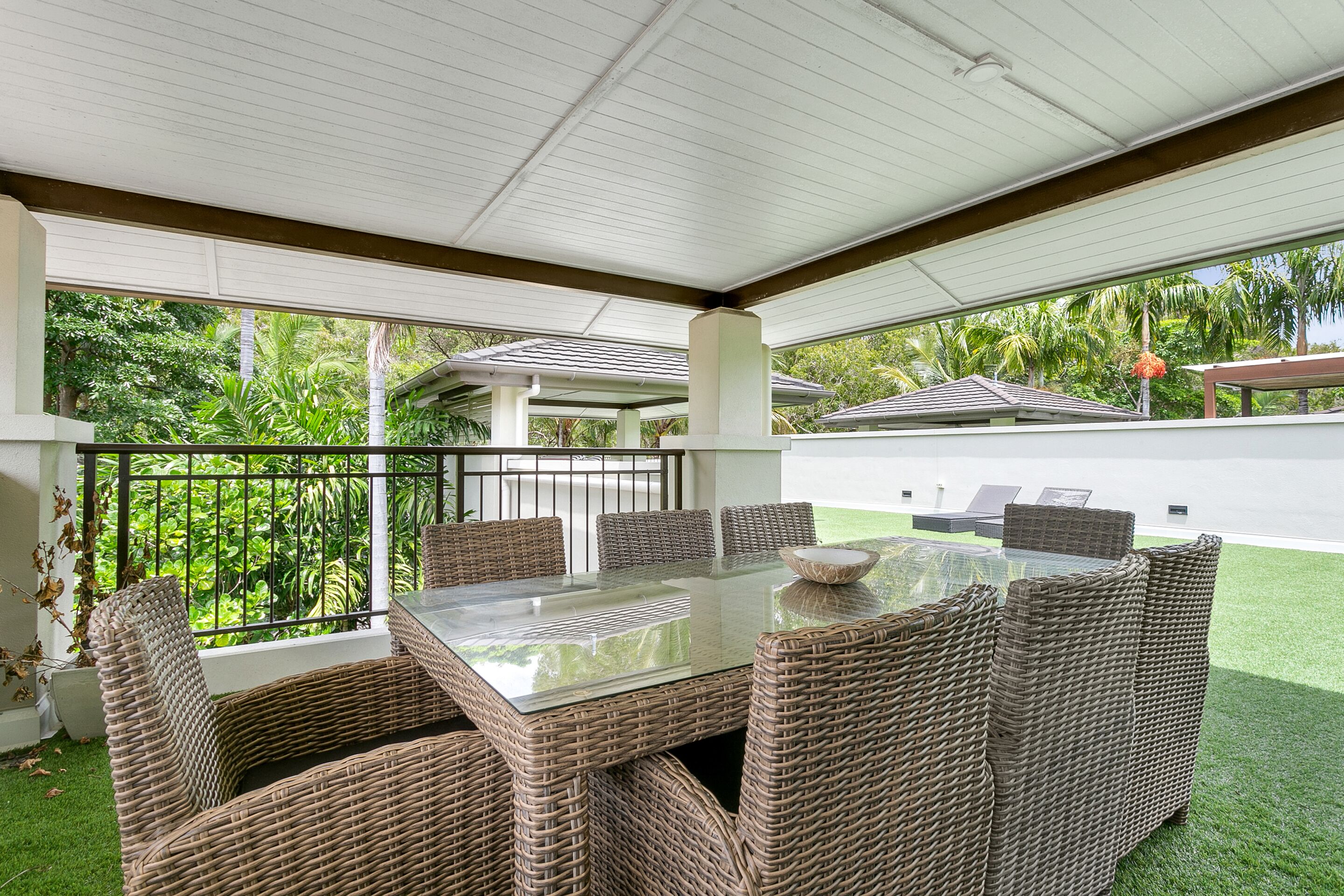 Seascape Holiday Apartments at Sea Temple Resort