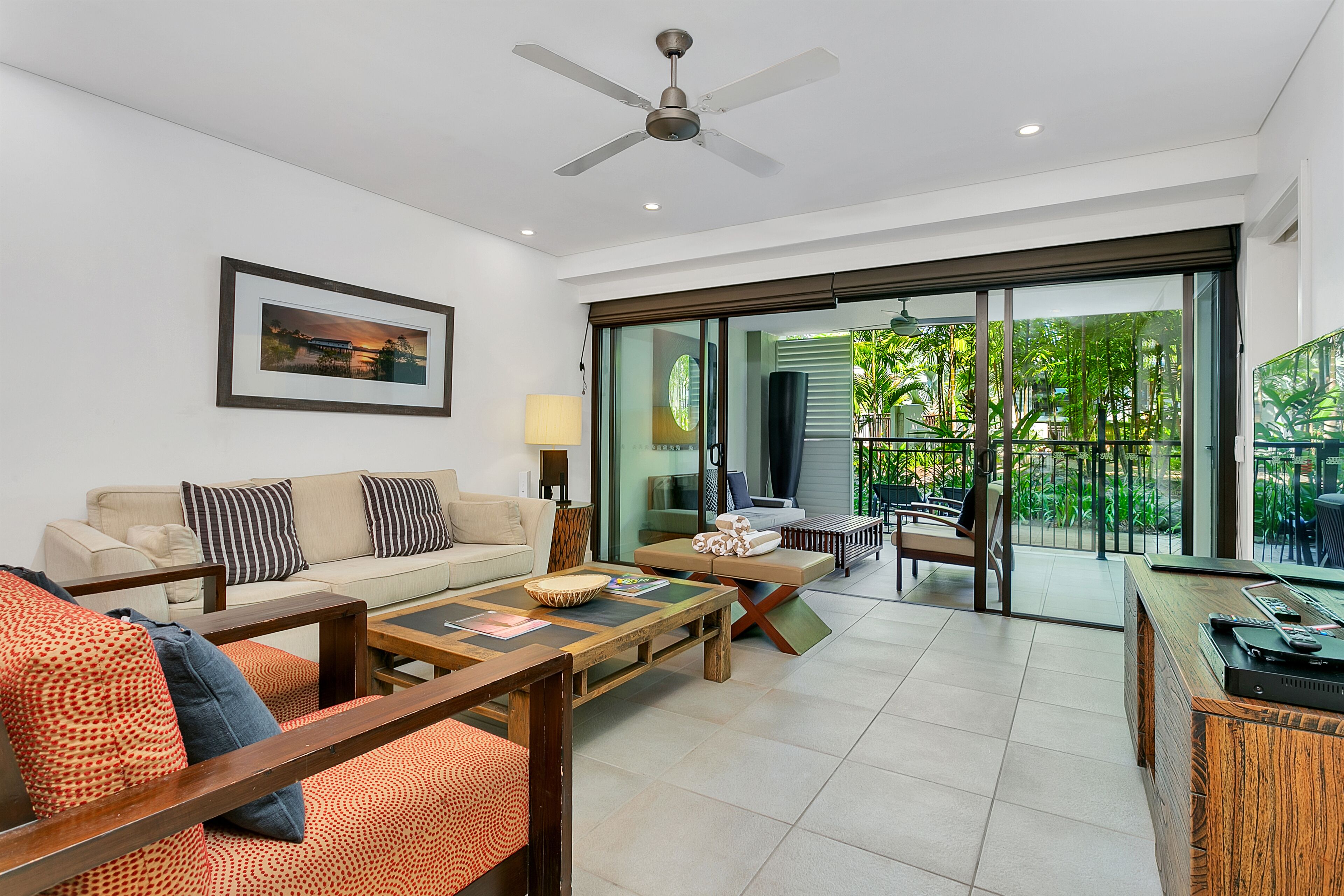 Seascape Holiday Apartments at Sea Temple Resort