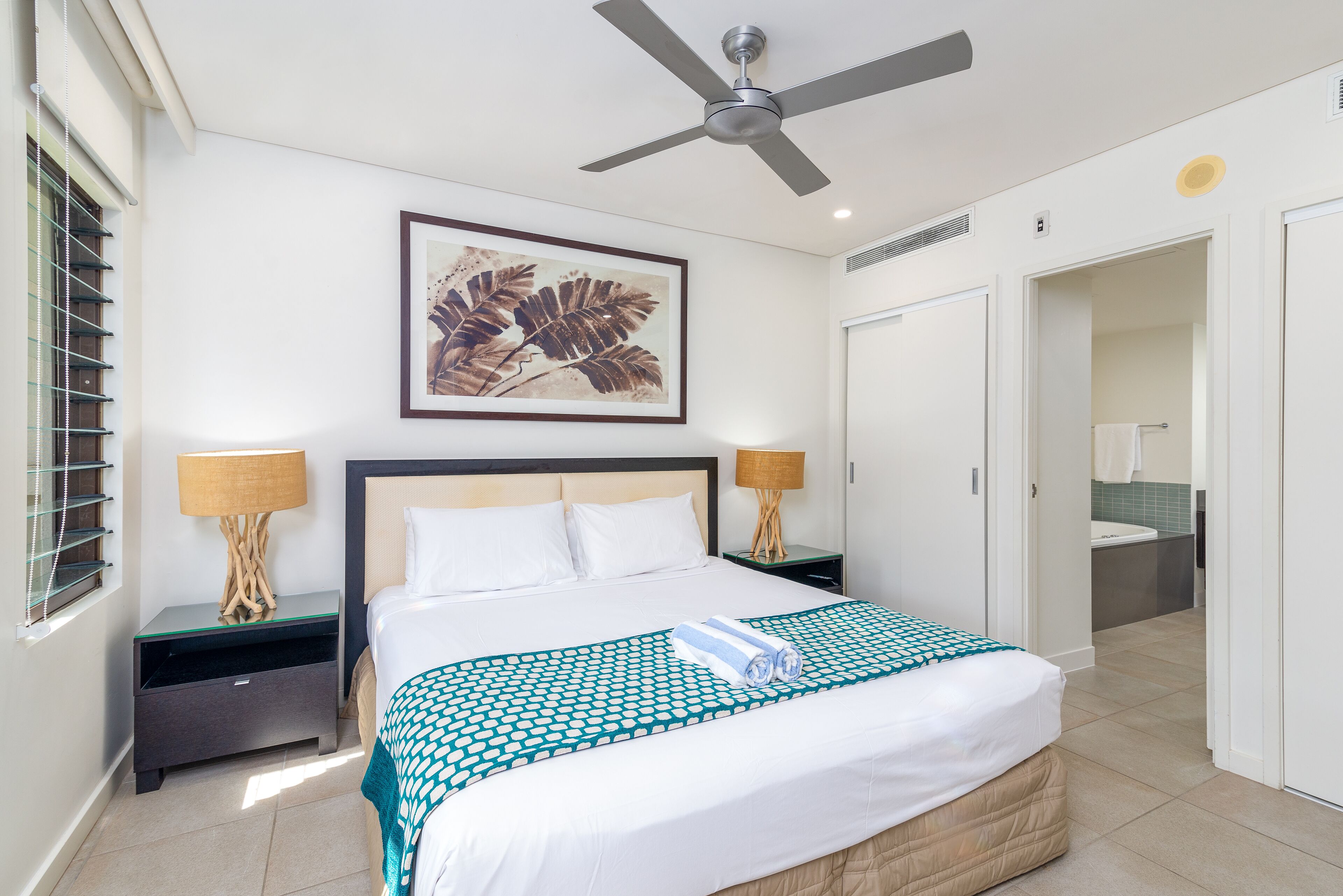 Seascape Holiday Apartments at Sea Temple Resort