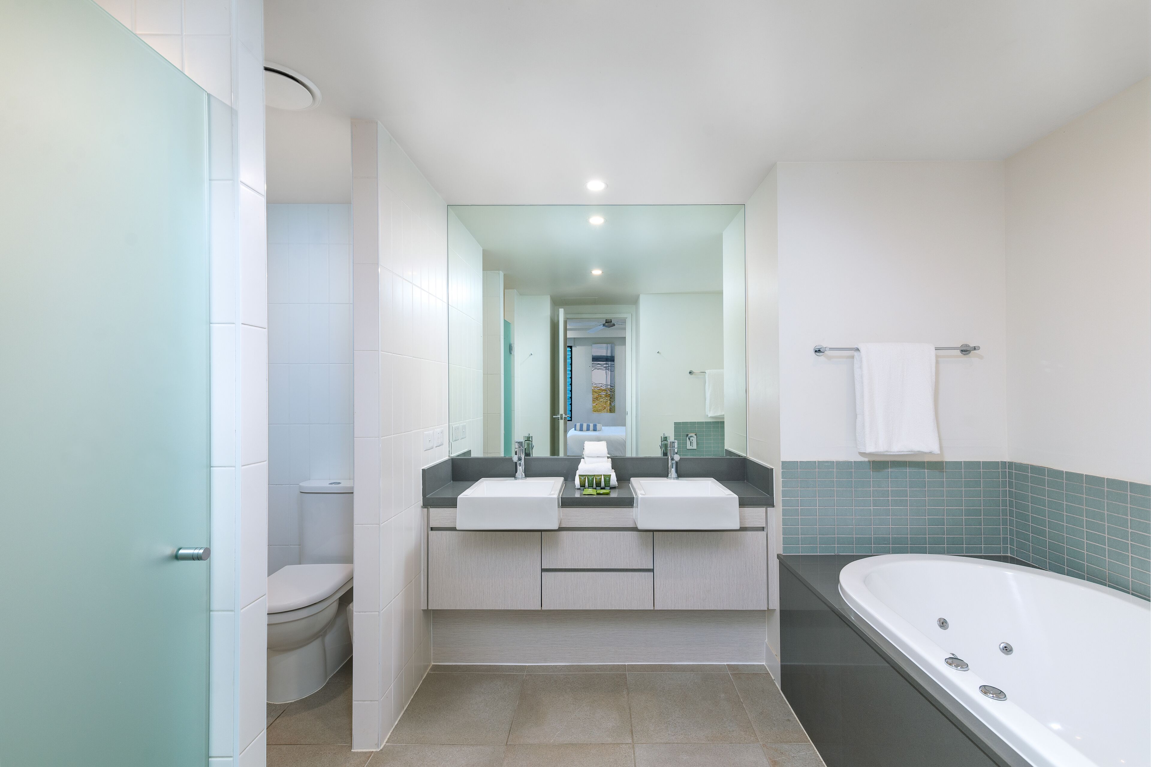 Seascape Holiday Apartments at Sea Temple Resort