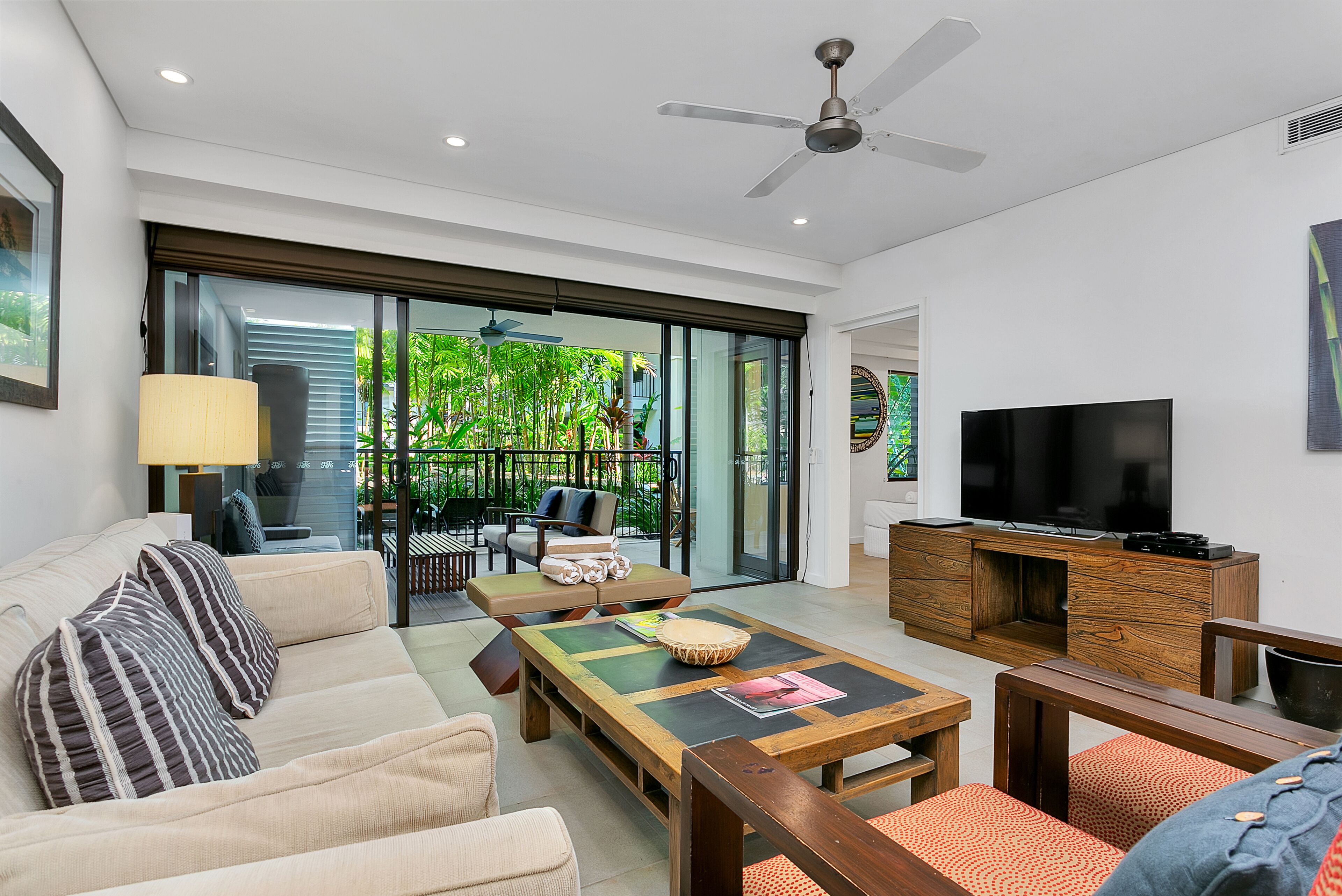 Seascape Holiday Apartments at Sea Temple Resort