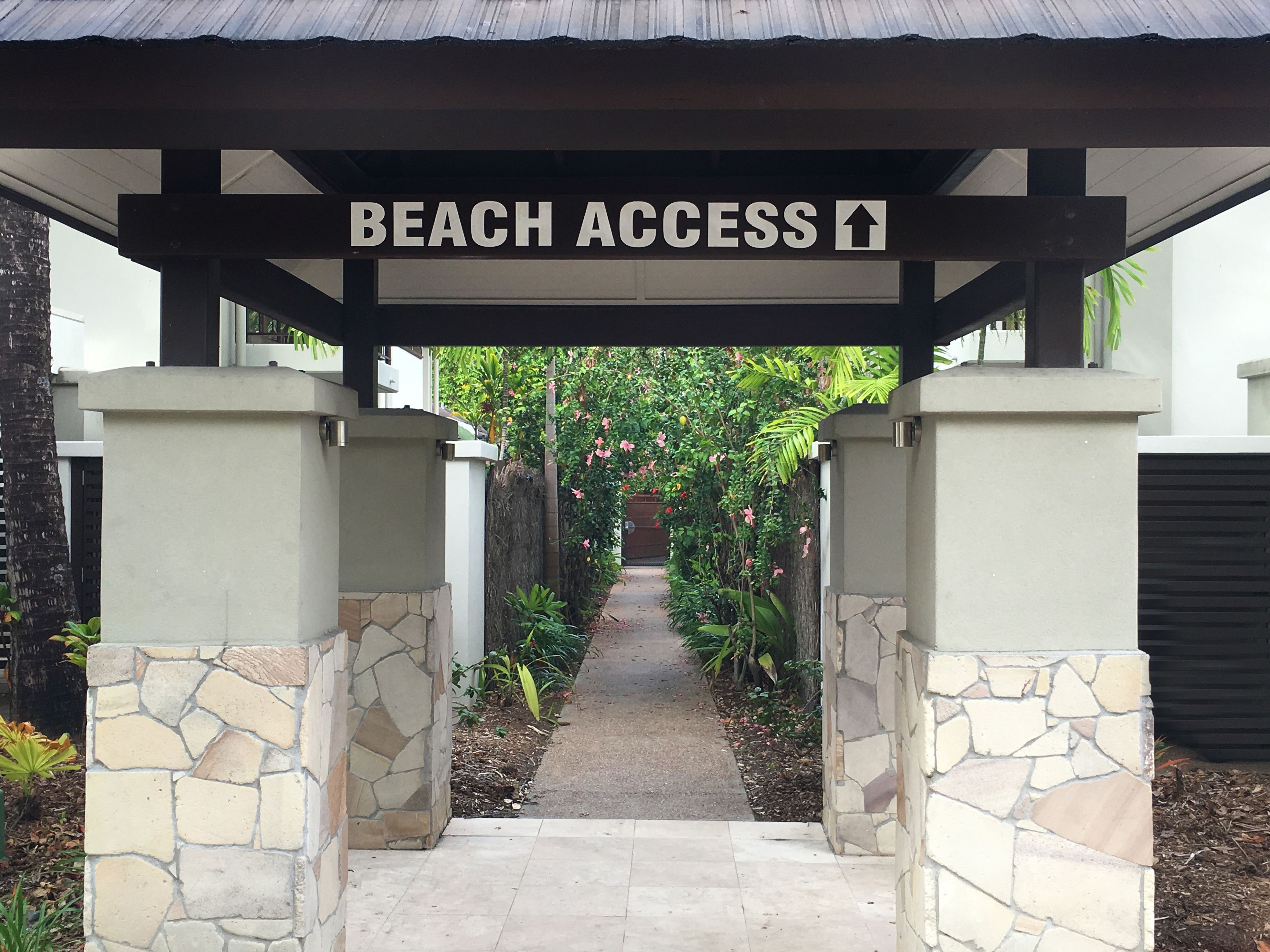 Seascape Holiday Apartments at Sea Temple Resort