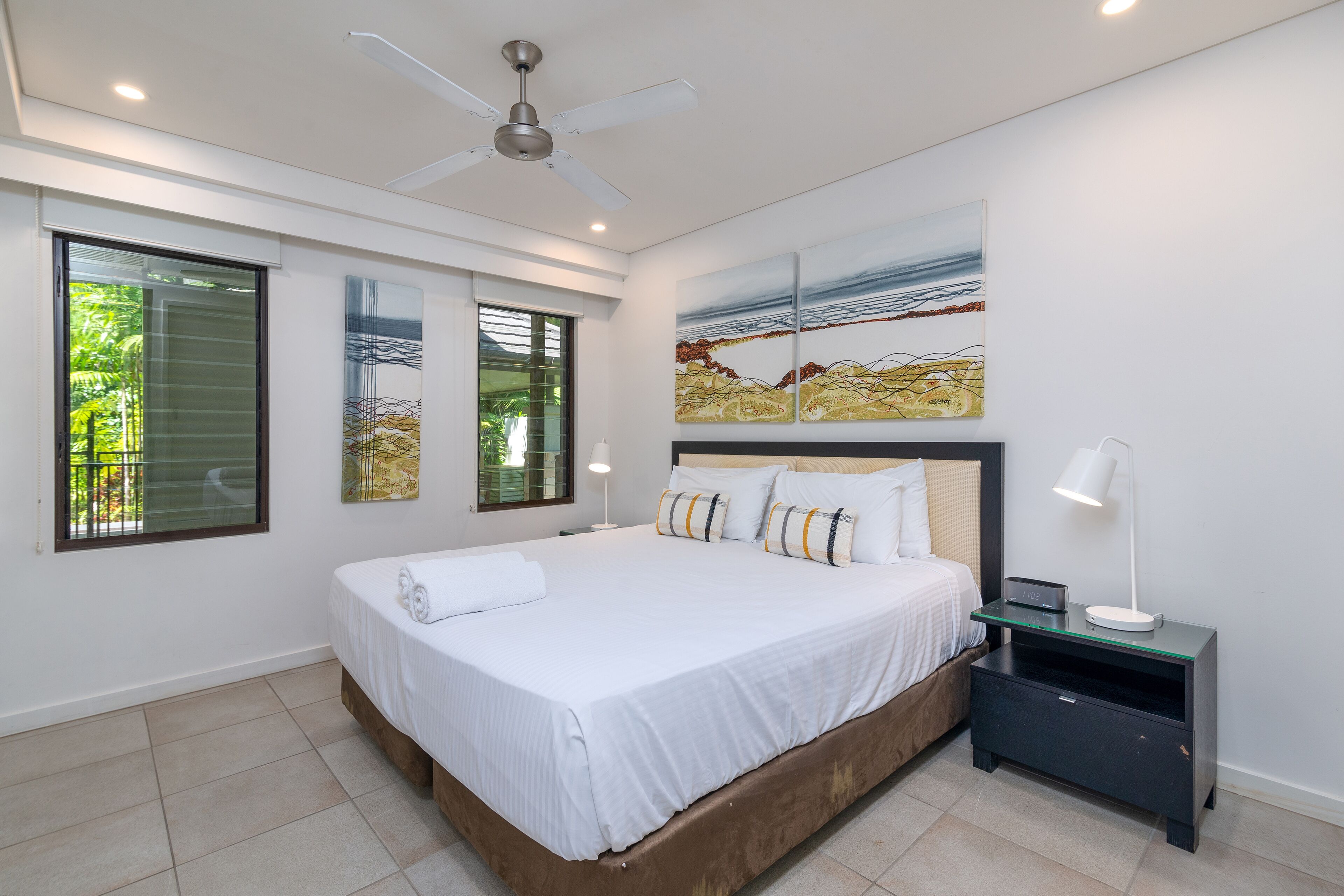 Seascape Holiday Apartments at Sea Temple Resort