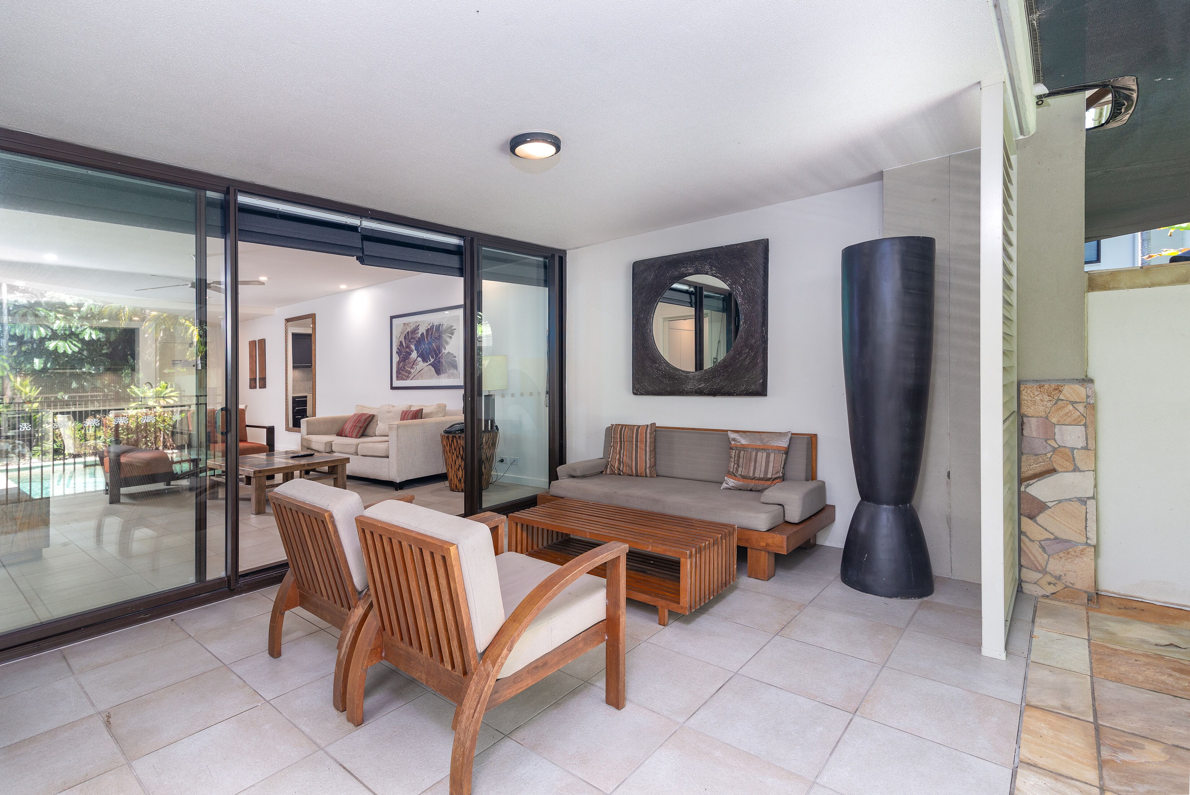 Seascape Holiday Apartments at Sea Temple Resort