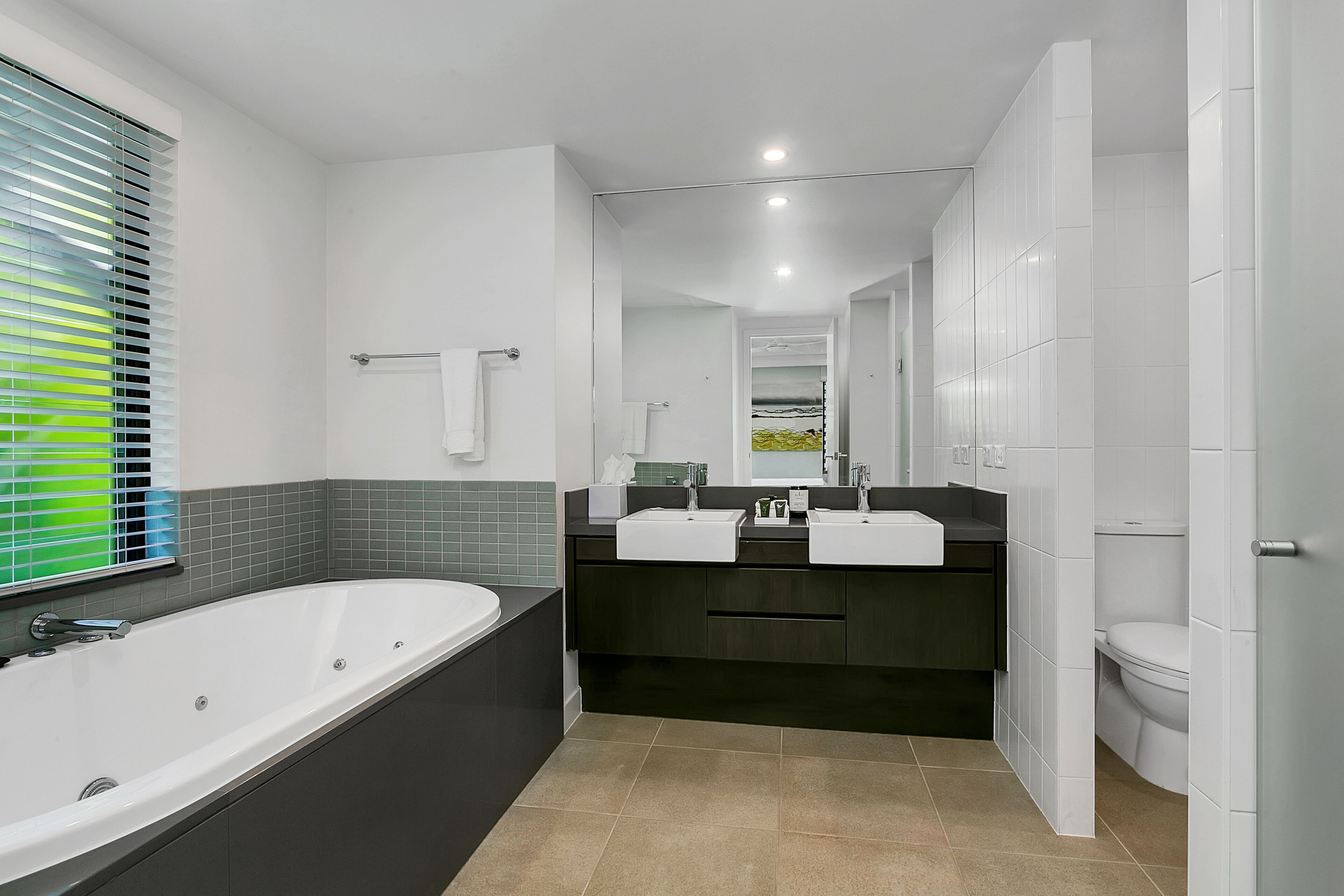 Seascape Holiday Apartments at Sea Temple Resort