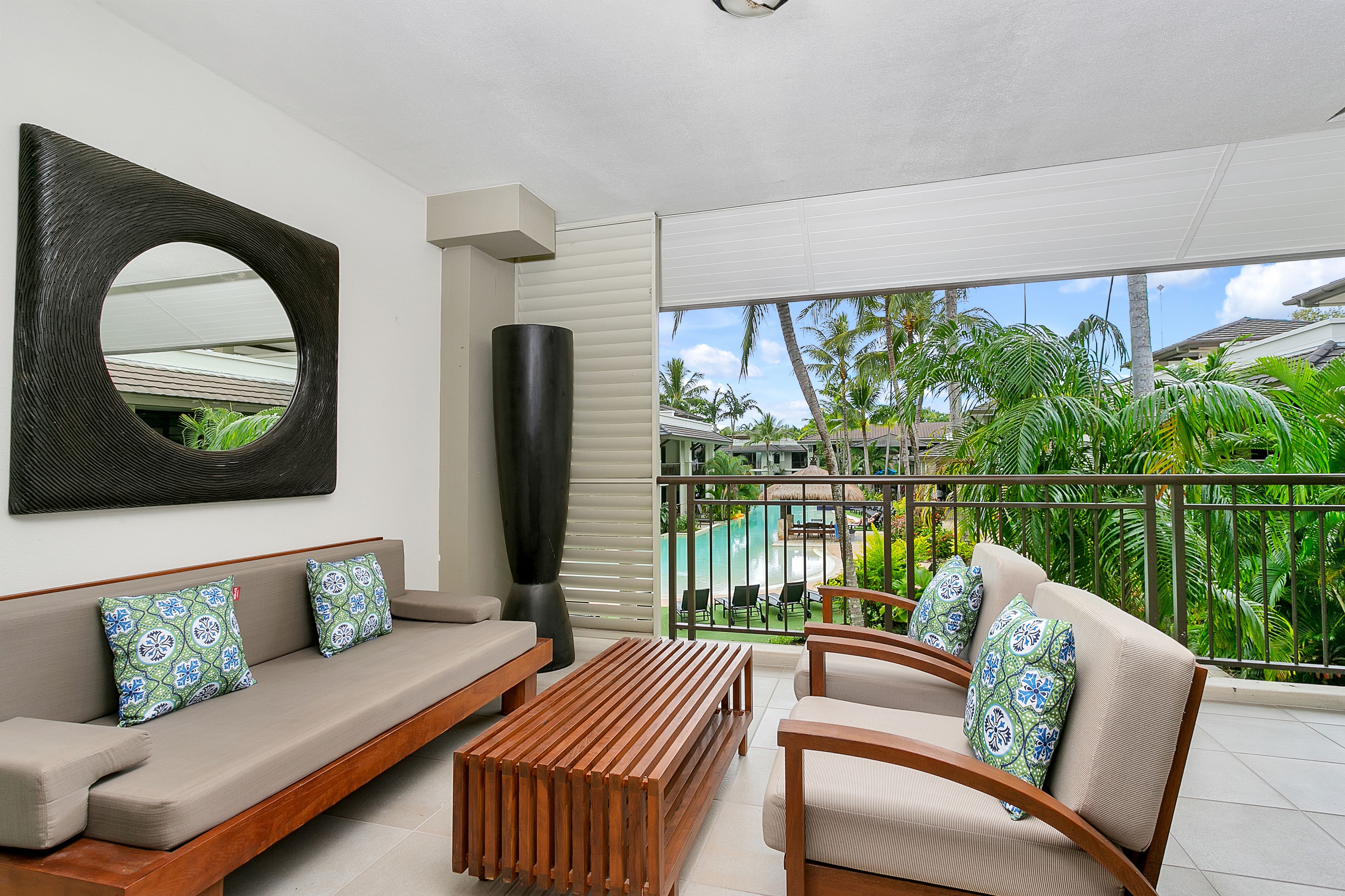 Seascape Holiday Apartments at Sea Temple Resort