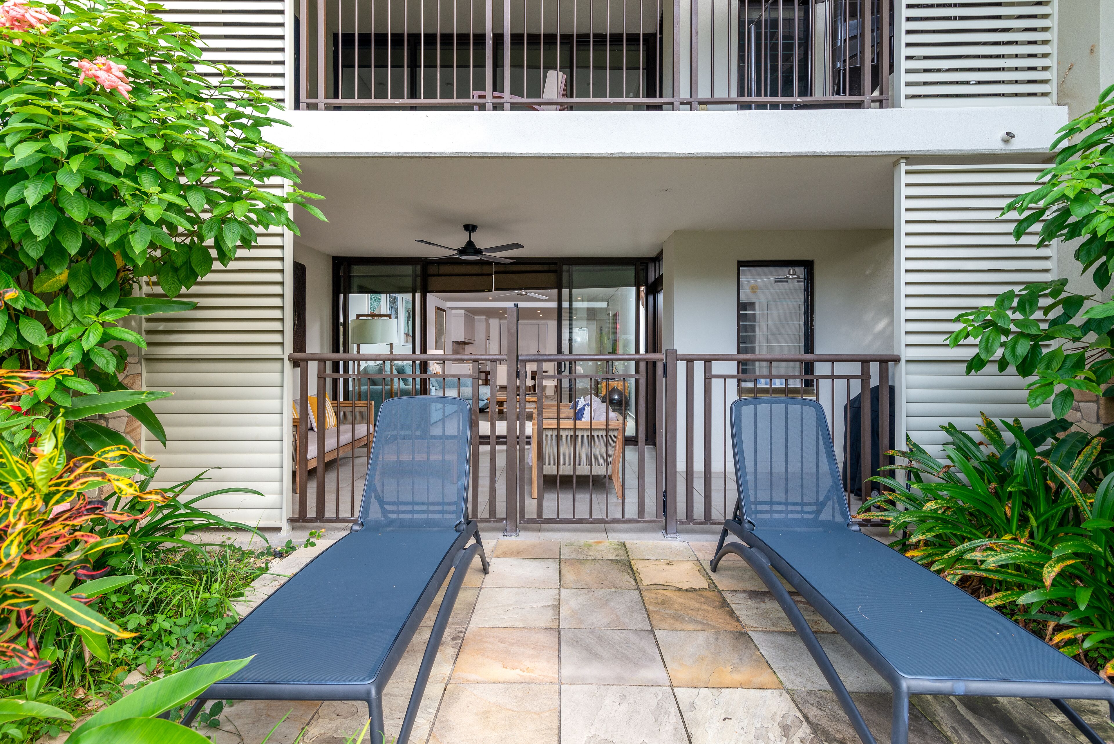 Seascape Holiday Apartments at Sea Temple Resort