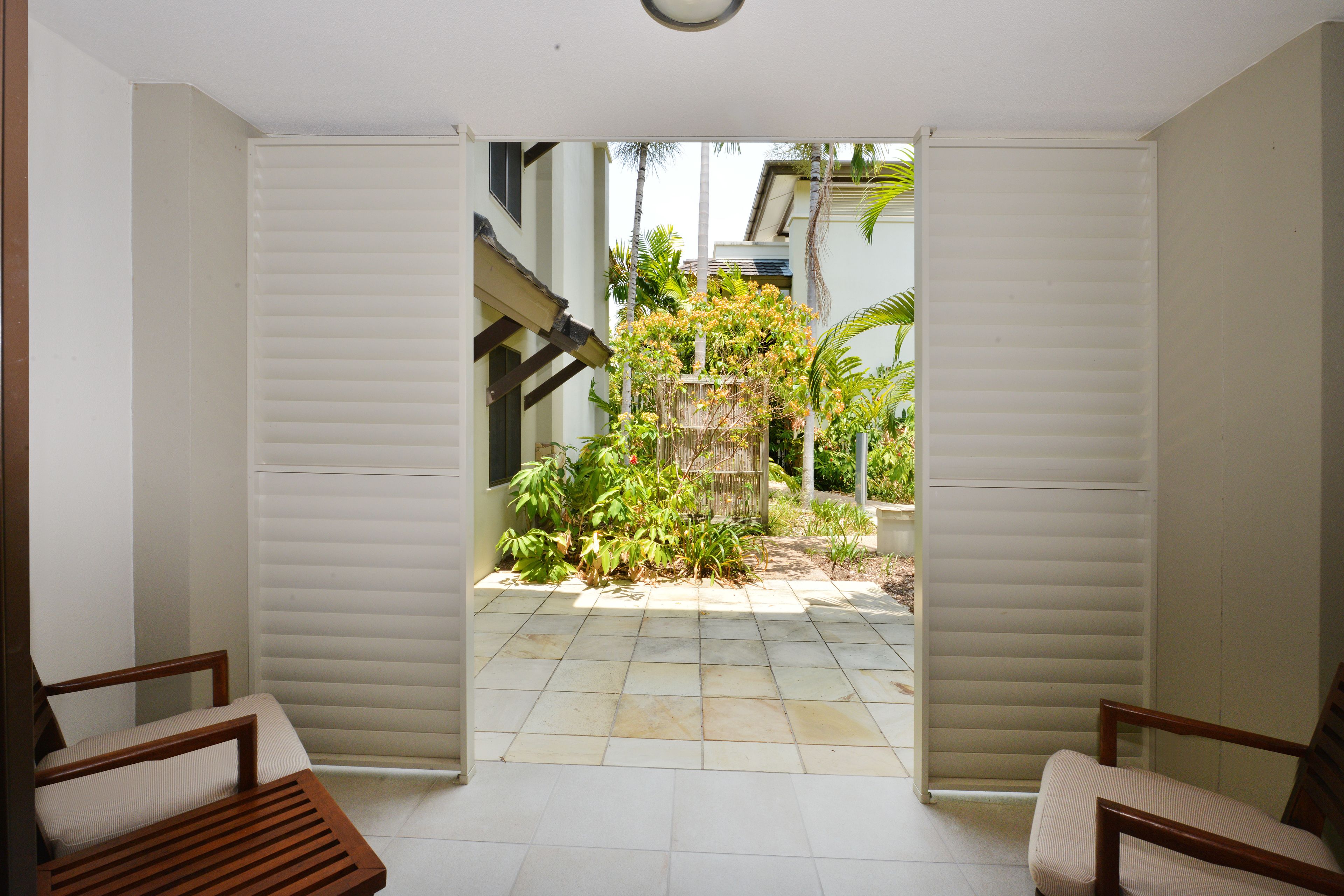 Seascape Holiday Apartments at Sea Temple Resort