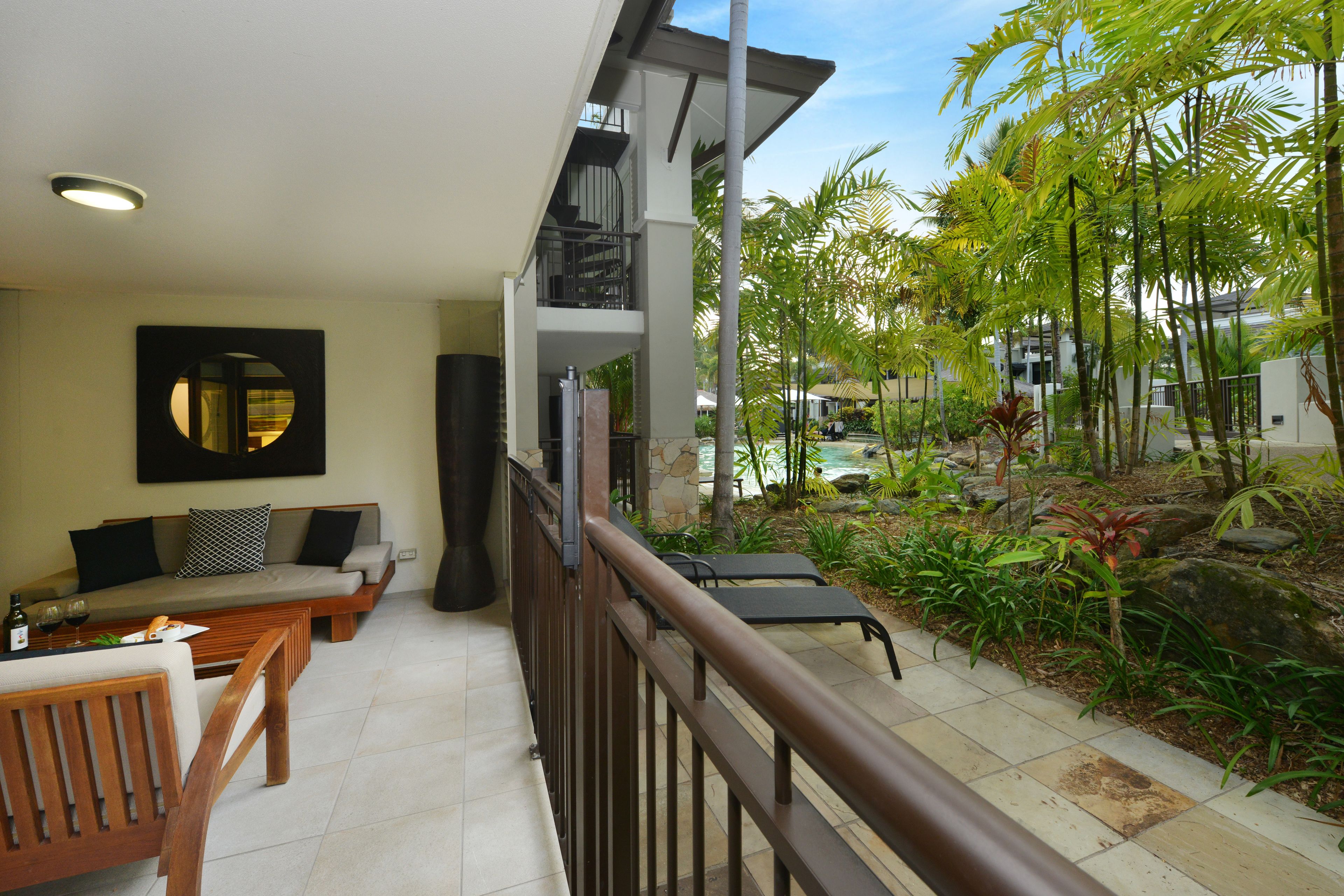 Seascape Holiday Apartments at Sea Temple Resort