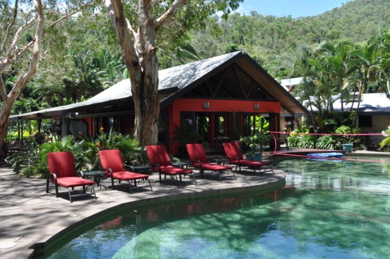 Turtle Cove Beach Resort
