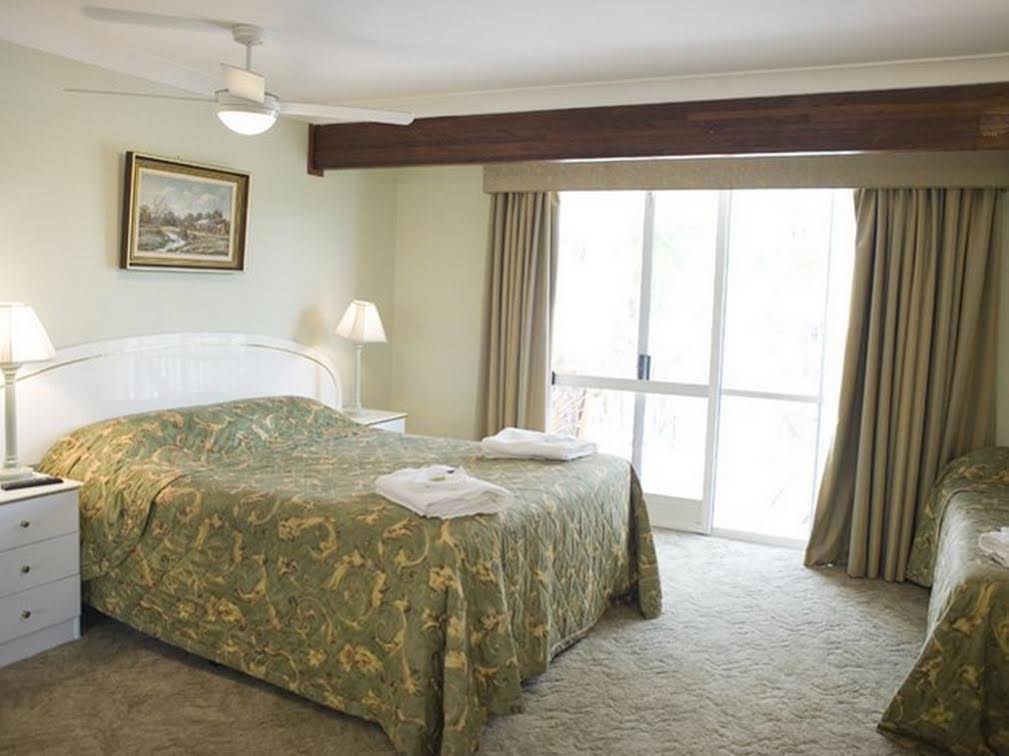 Ainslie Manor Bed and Breakfast