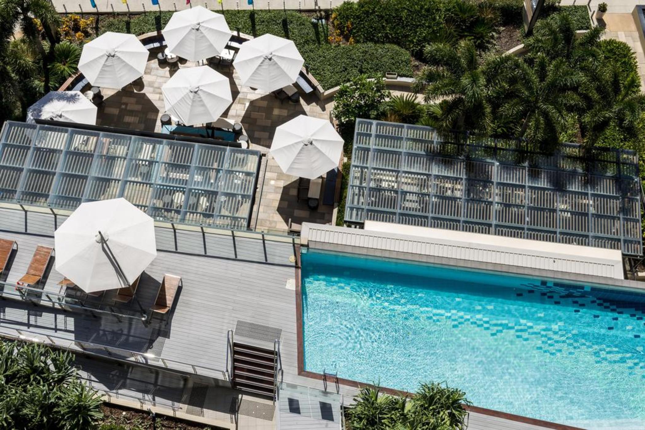 Oaks Redcliffe Mon Komo Suites