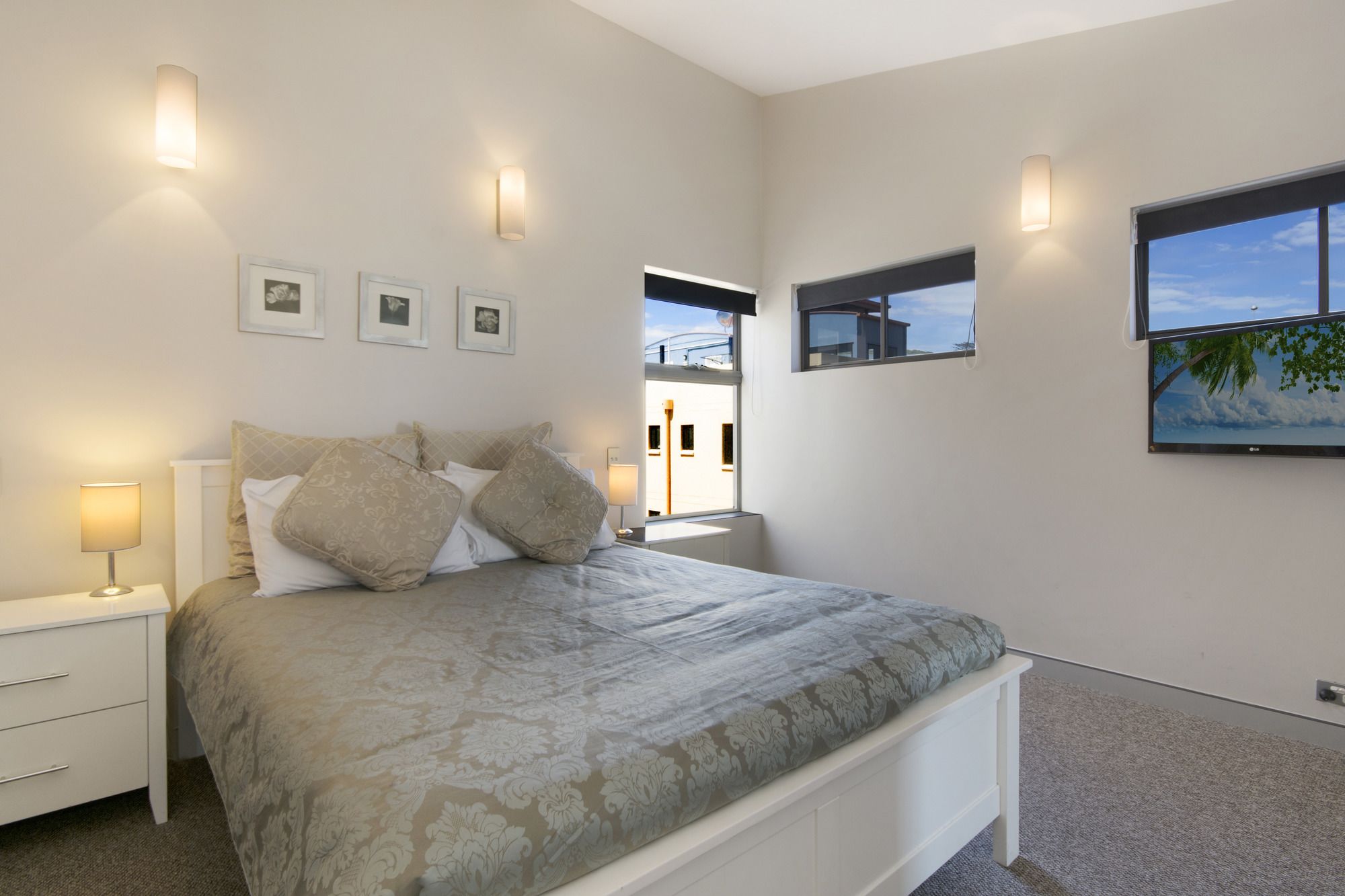 Redvue Luxury Apartments, Redcliffe