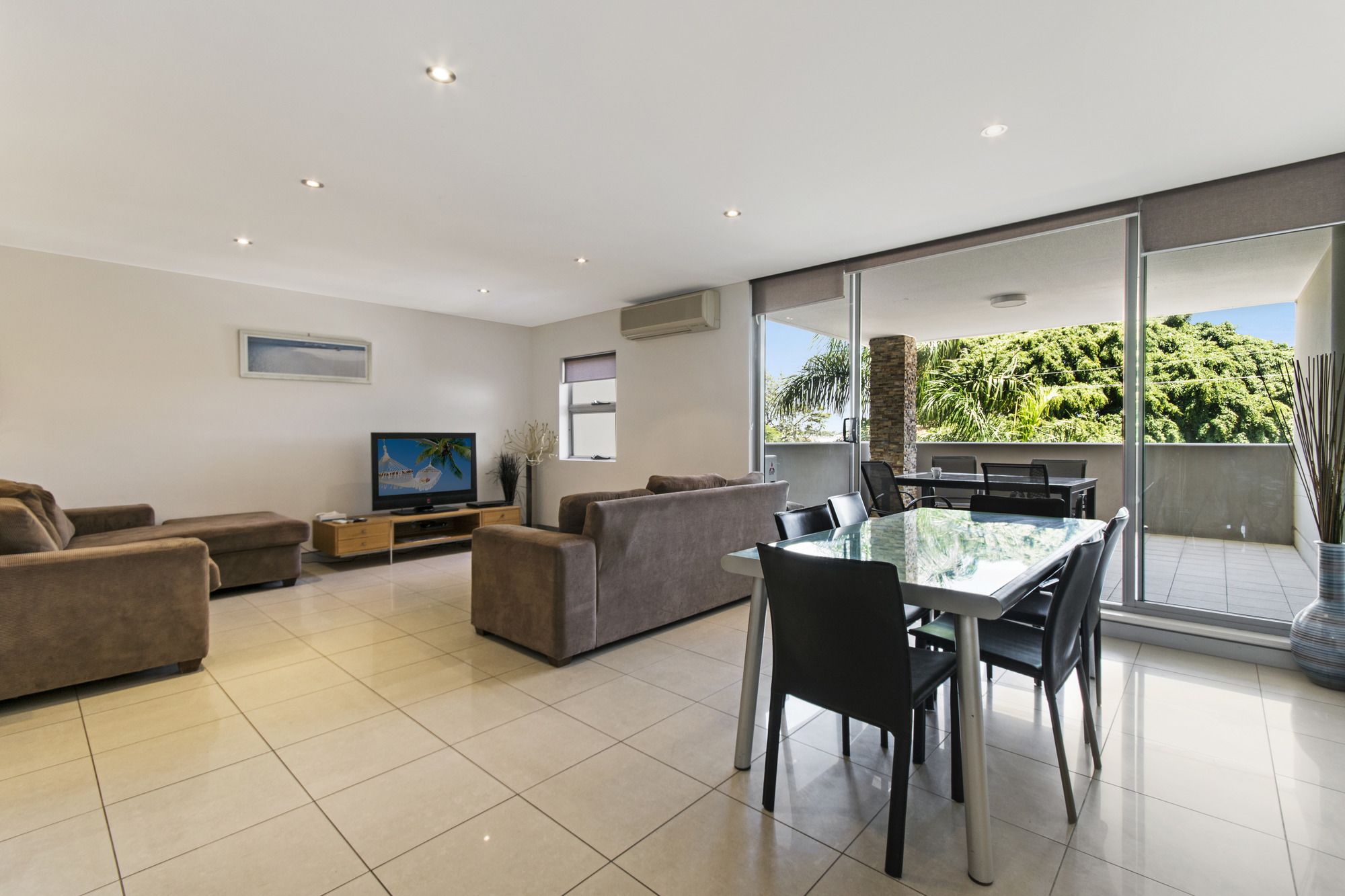 Redvue Luxury Apartments, Redcliffe