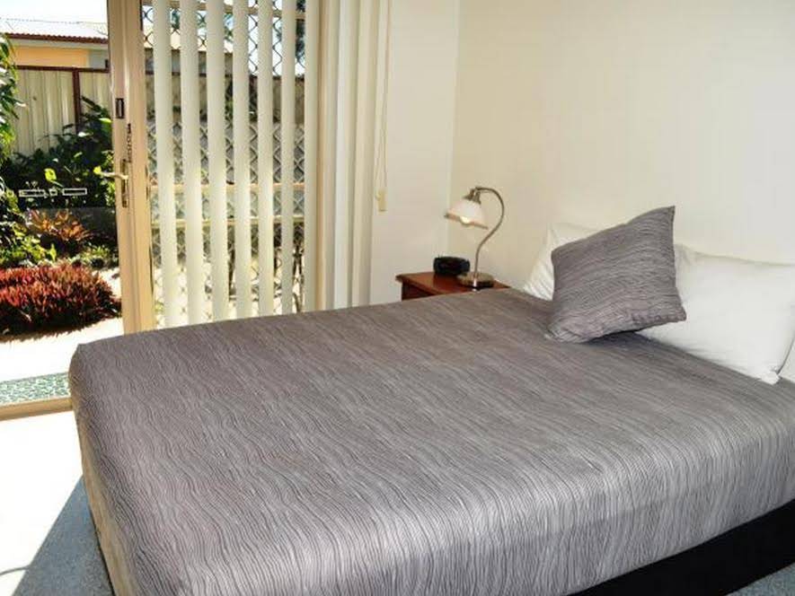 Bay Retreat Motel