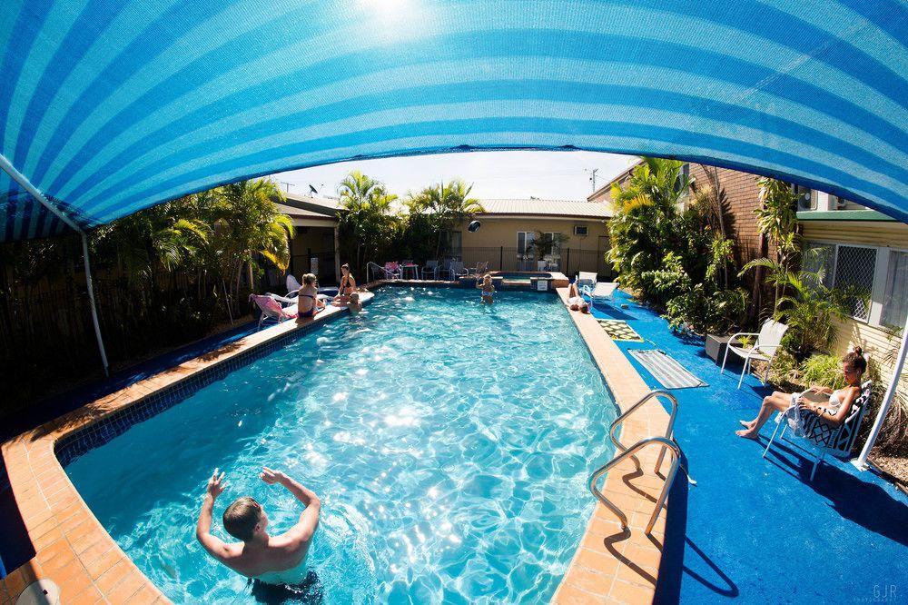 Hampton Villa Motel