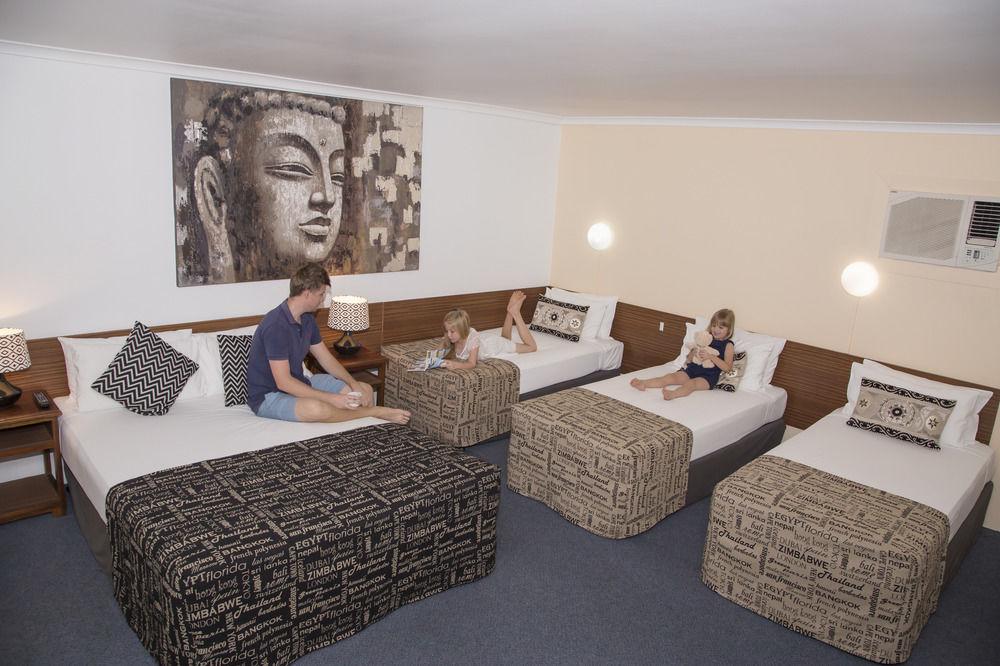 Hampton Villa Motel