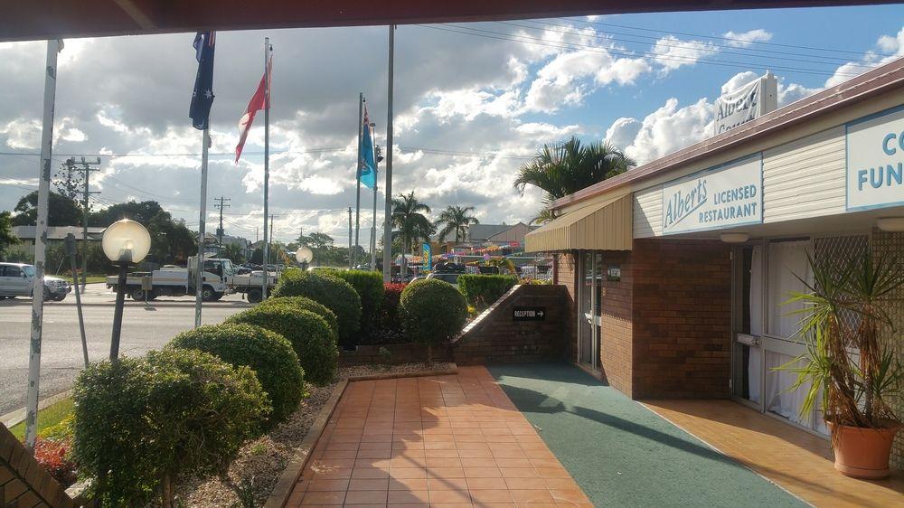 Hampton Villa Motel
