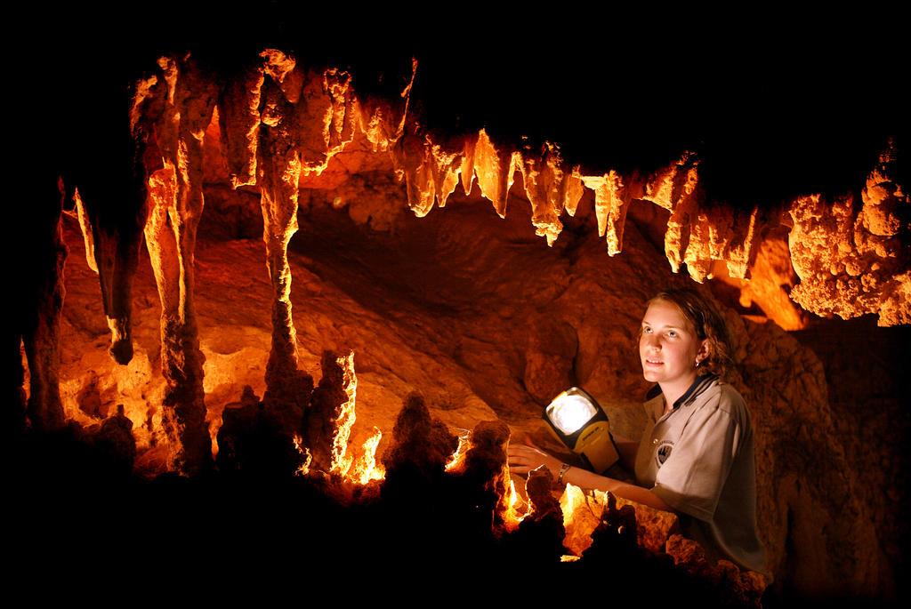 Capricorn Caves