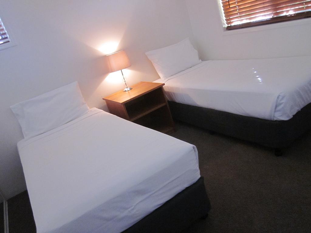 Cosmopolitan Motel & Serviced Apartments