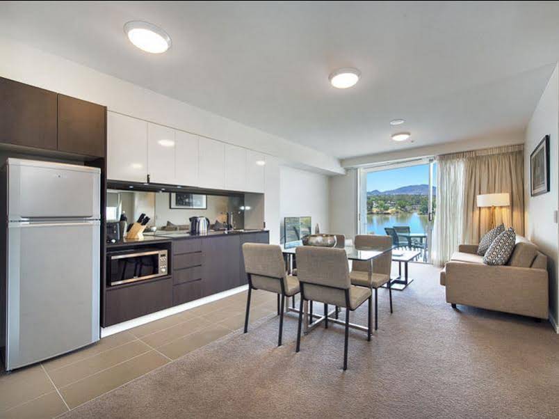 Empire Apartment Hotel