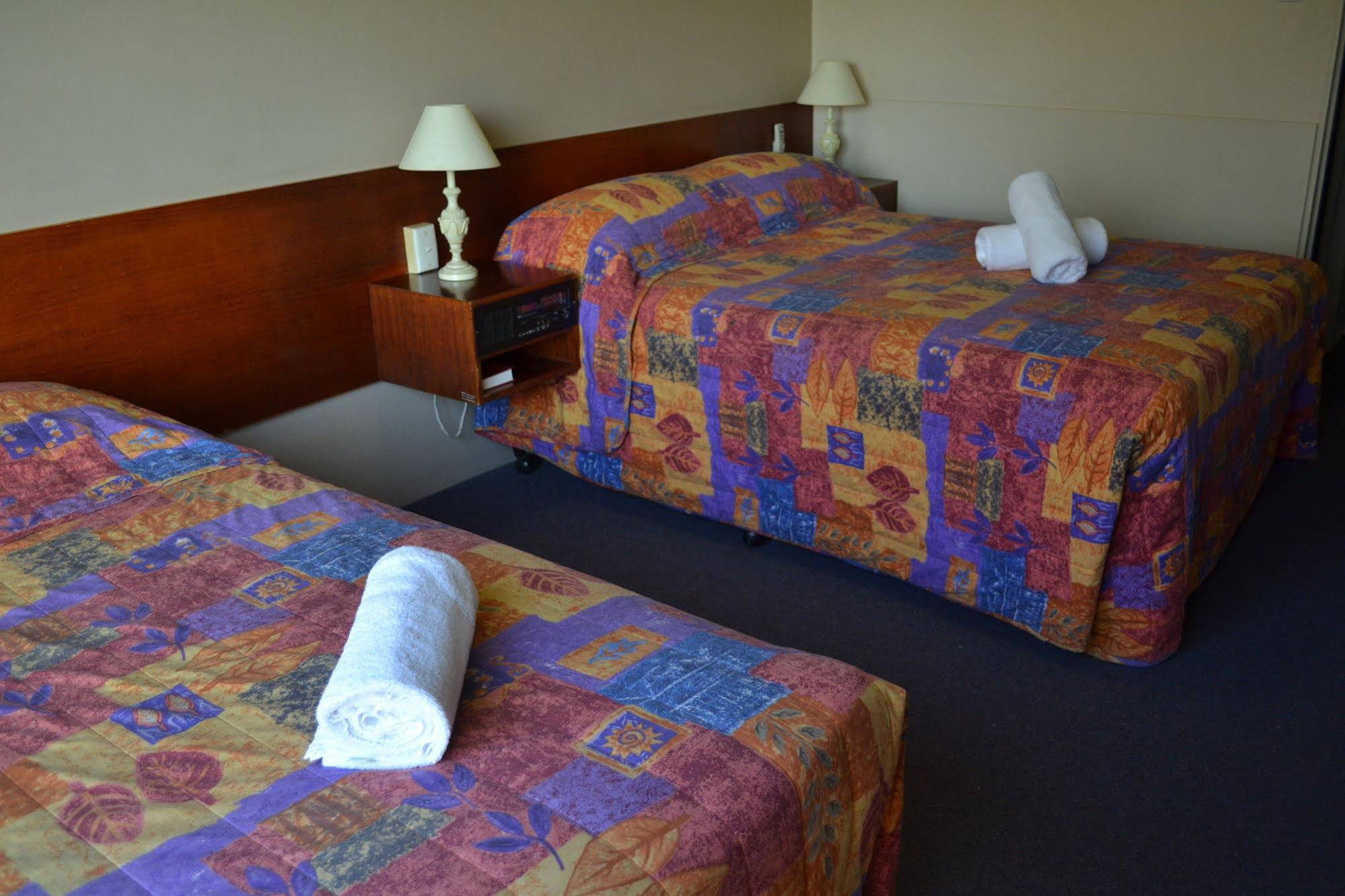 Rockhampton Riverside Central Hotel