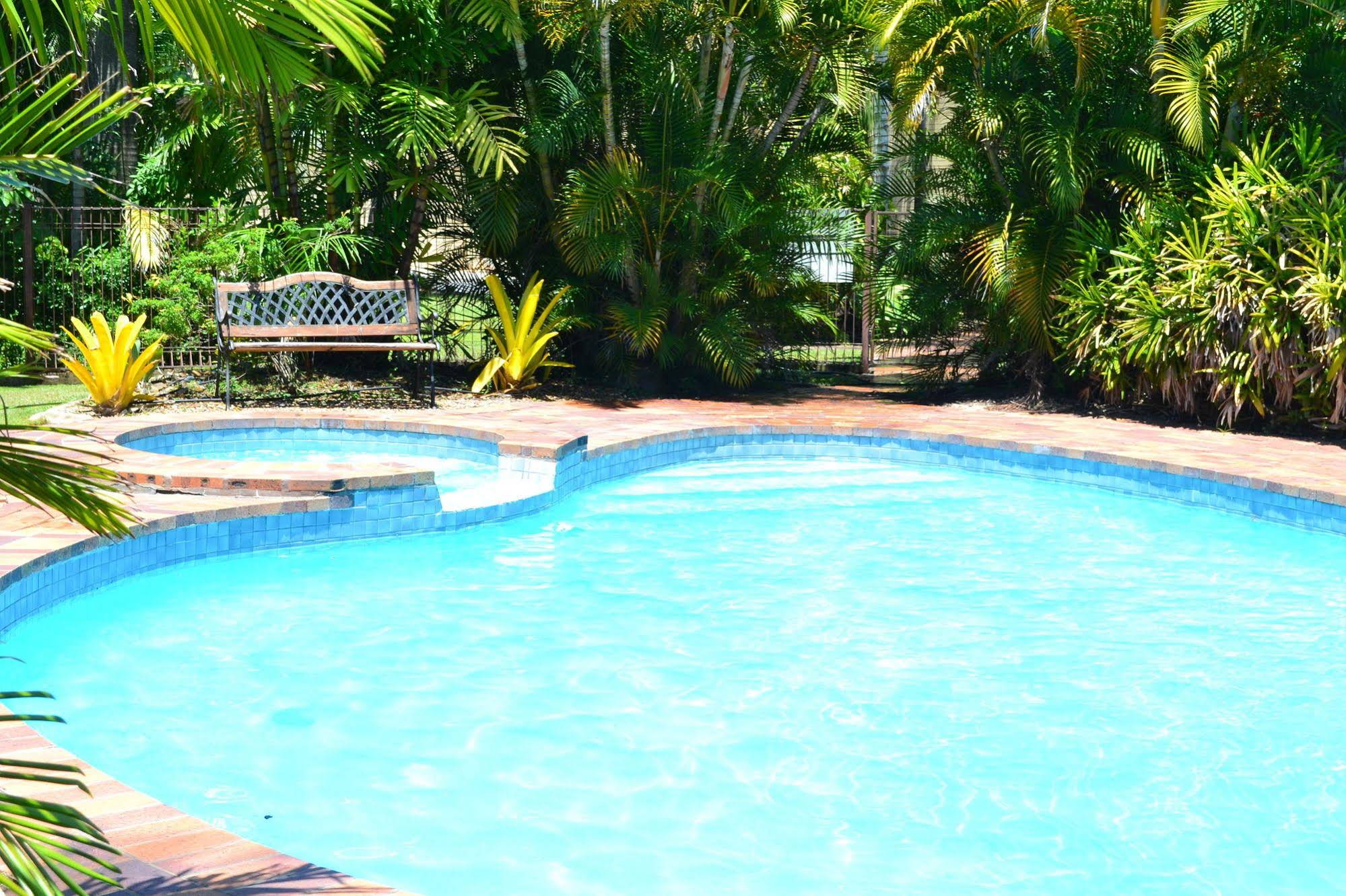 Rockhampton Riverside Central Hotel