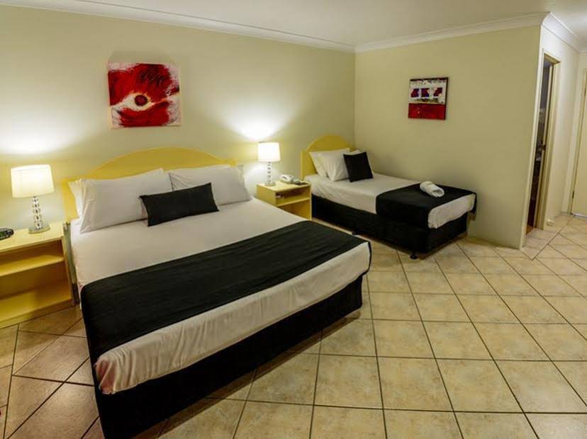 Rocky Gardens Motor Inn