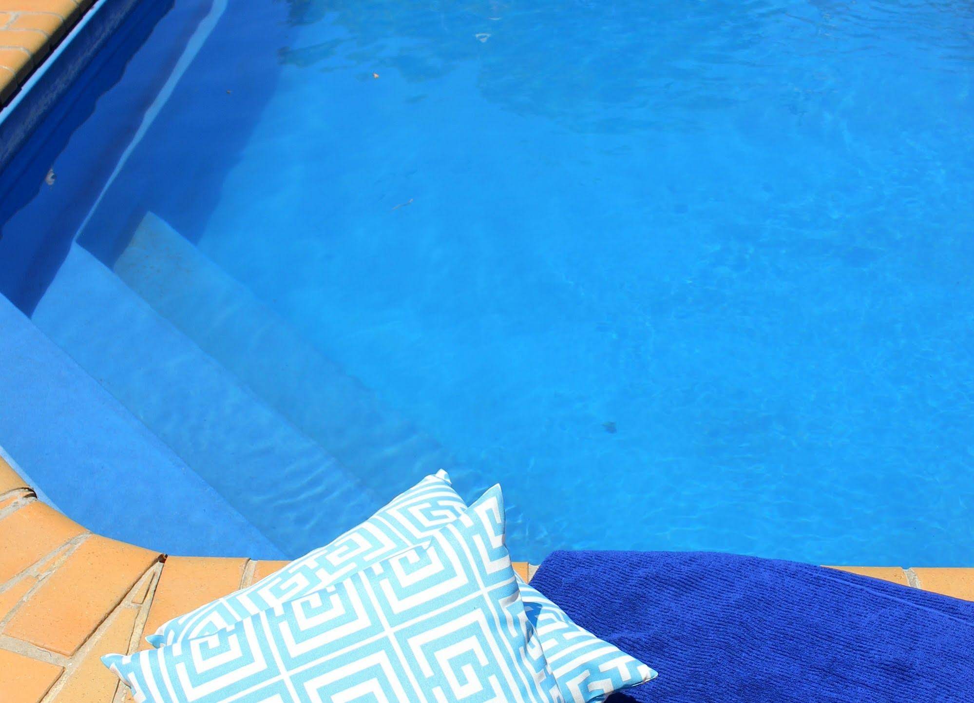 Roma Mid Town Motor Inn