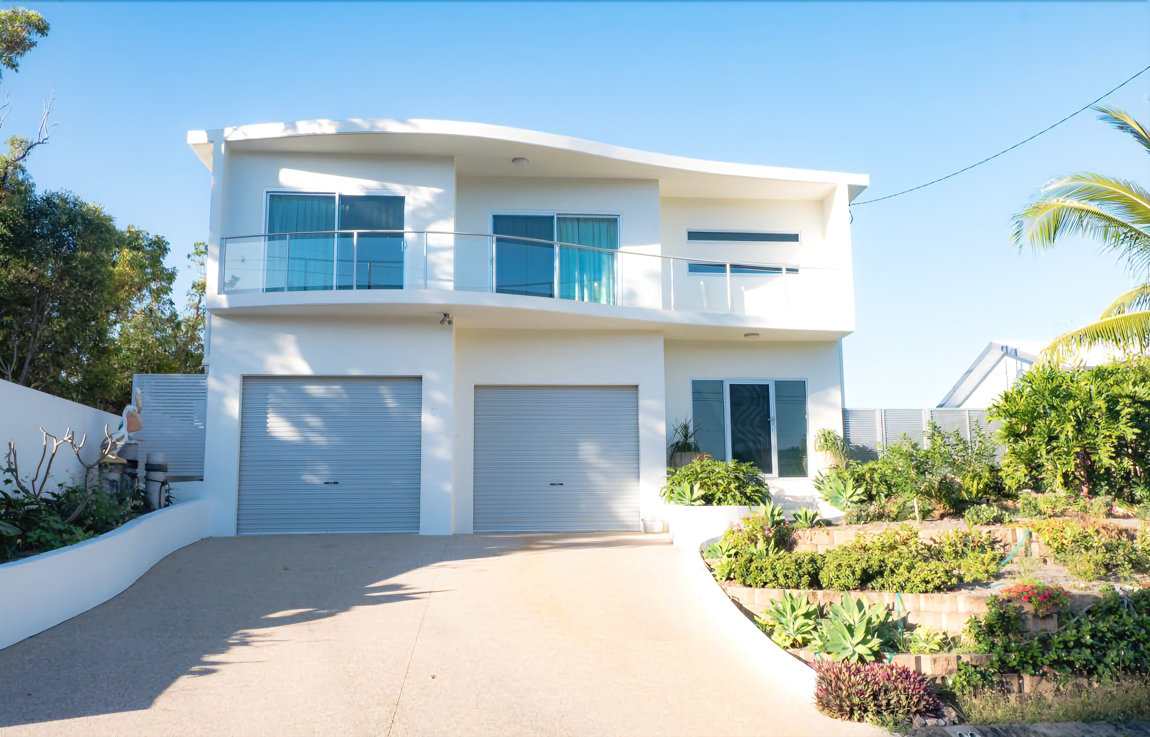 Panoramic Island Views