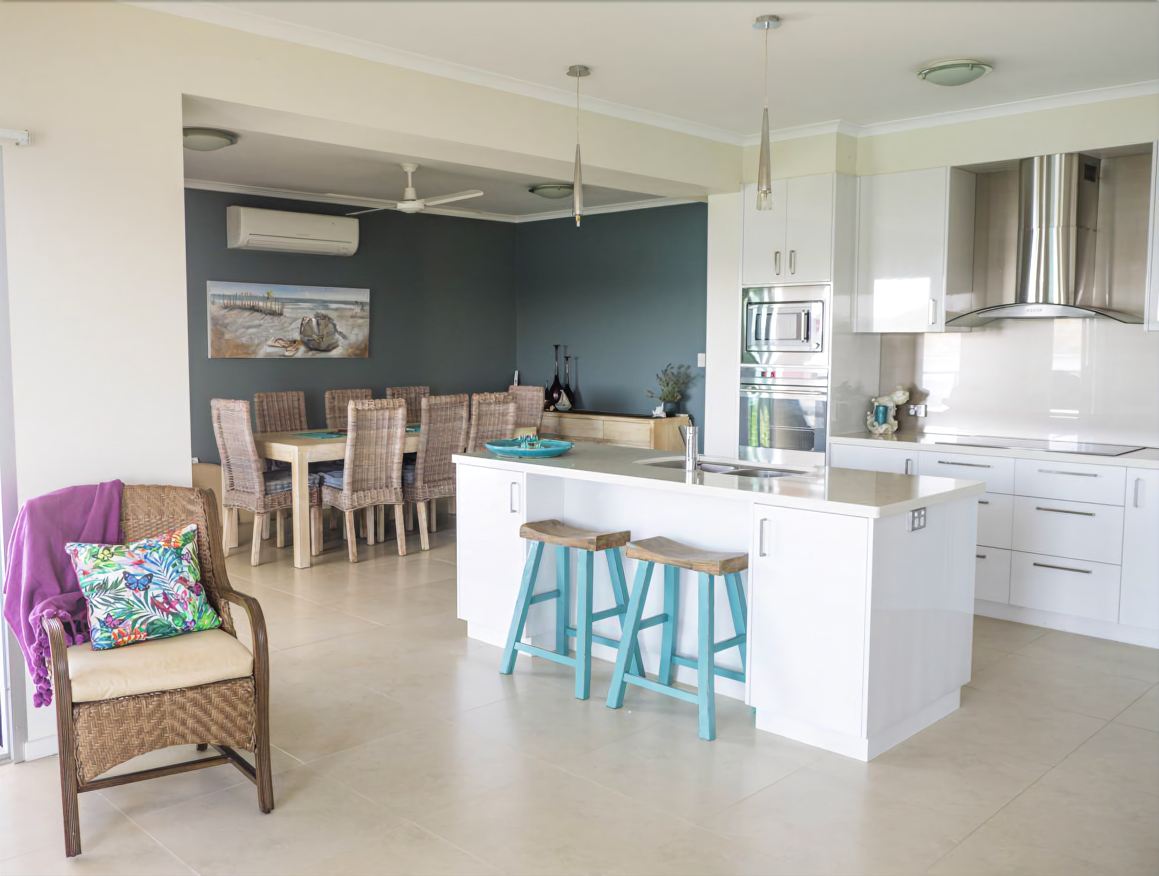 Panoramic Island Views