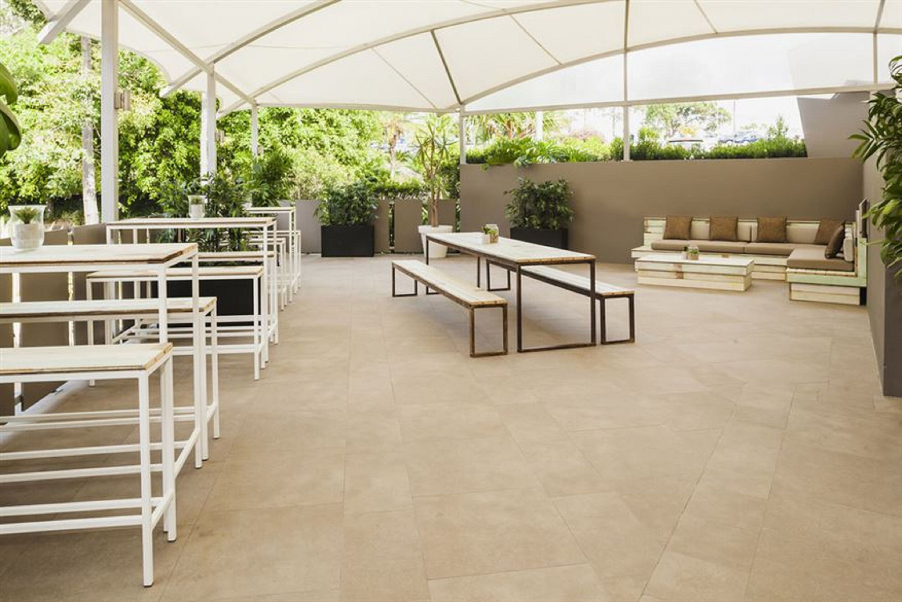 Mantra Southport Sharks