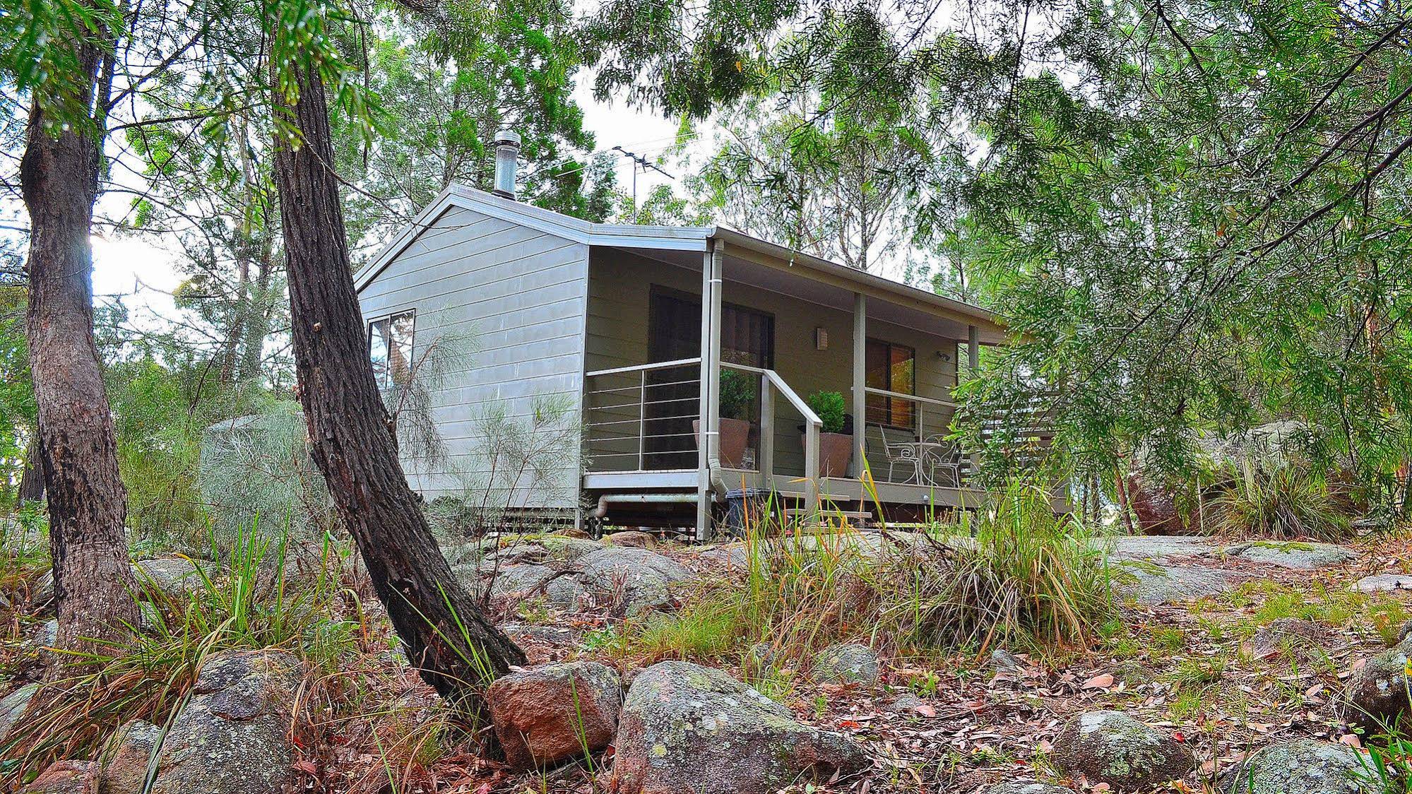 31 The Rocks