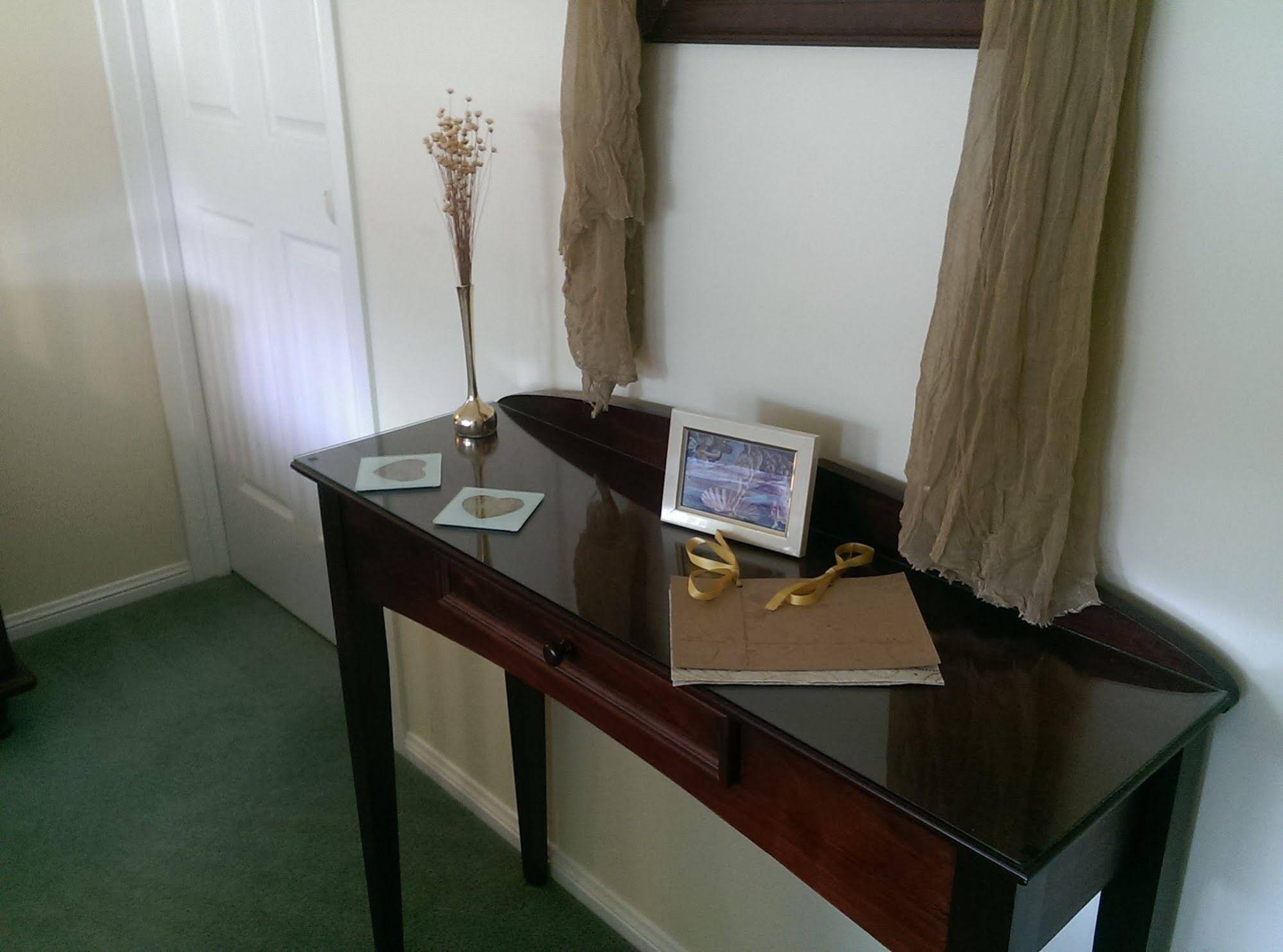 Grovely House Bed & Breakfast