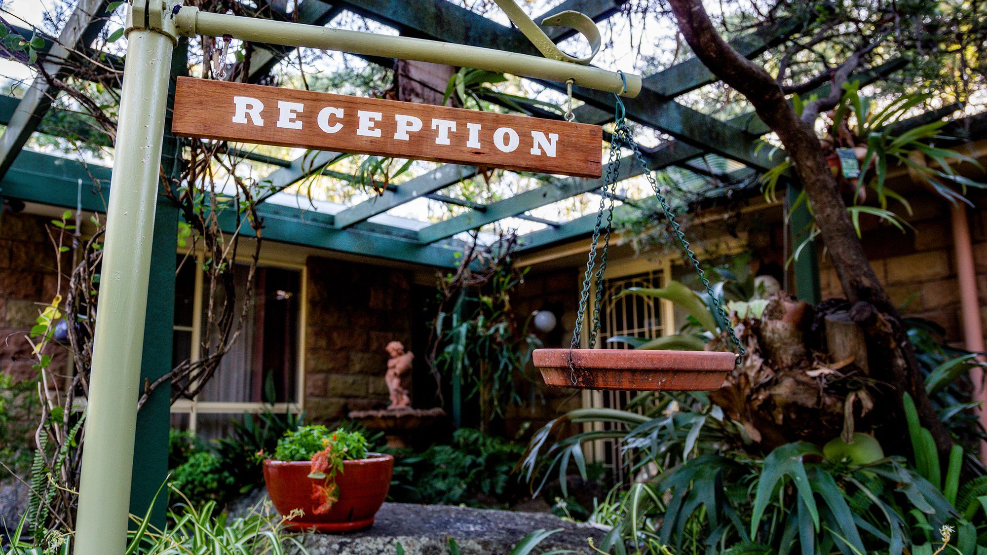 Honeysuckle Cottages and The Rocks Restaurant