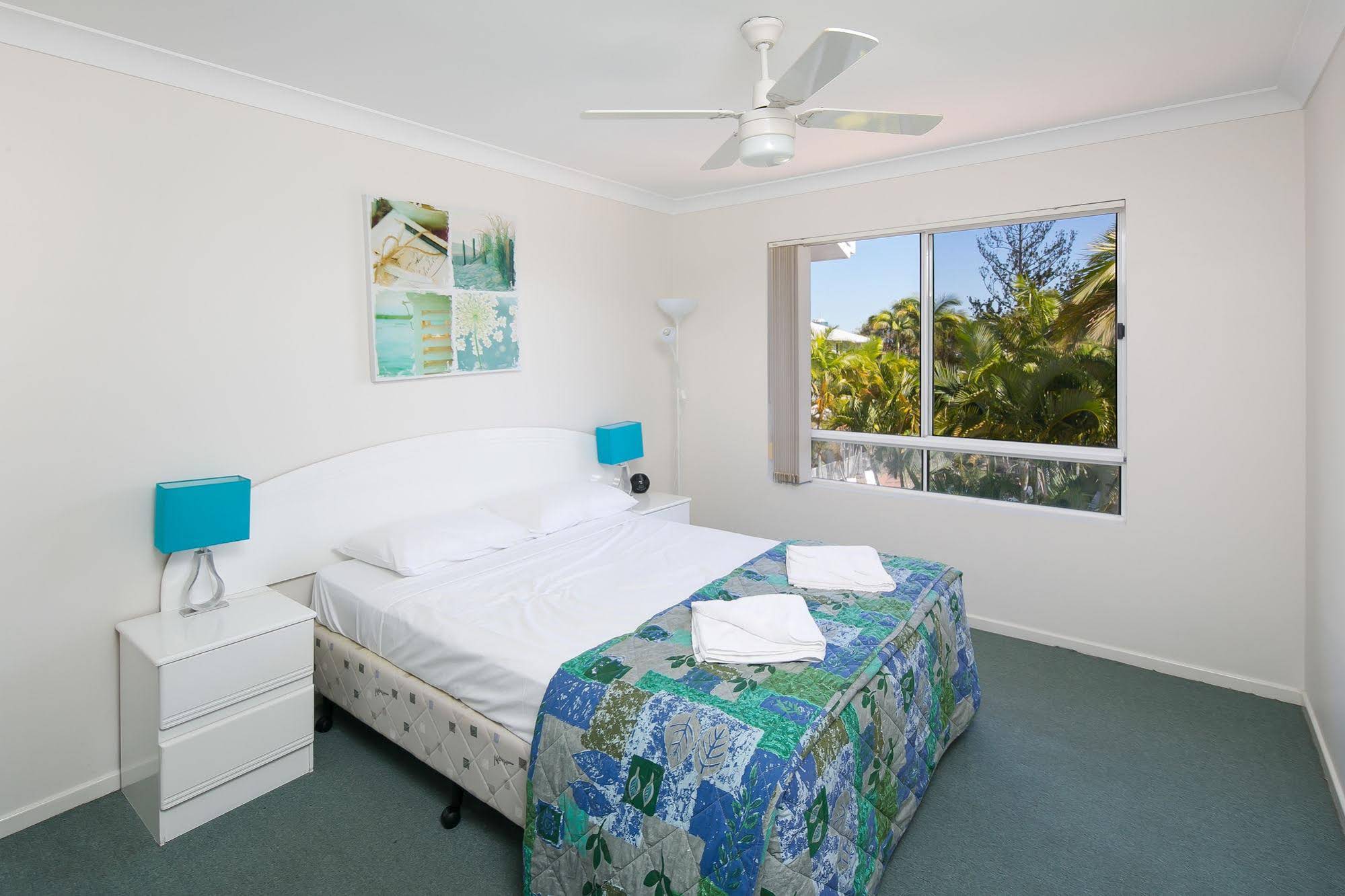 Bay Lodge Apartments