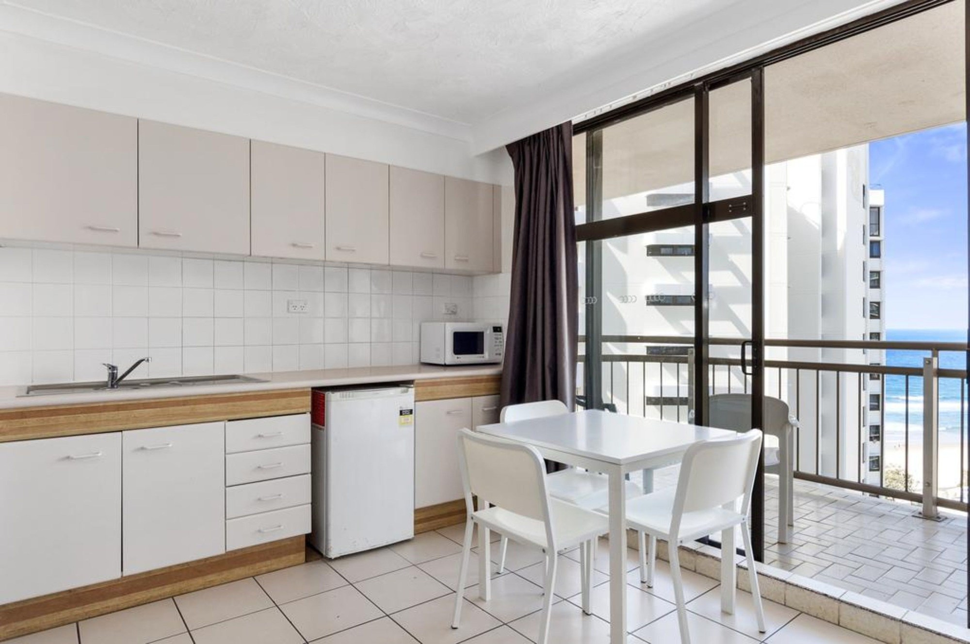 Beachcomber Resort Surfers Paradise