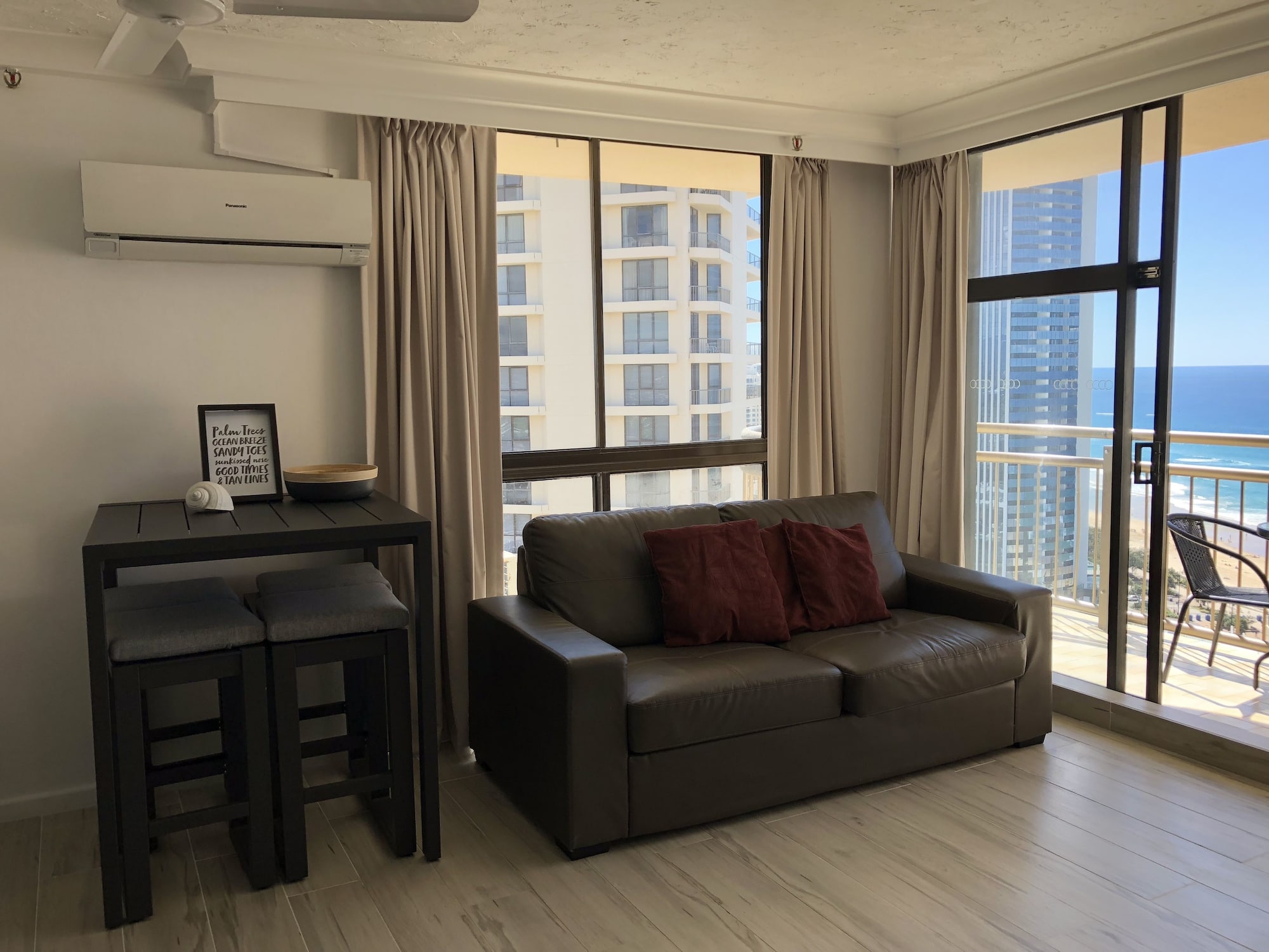 Beachcomber Resort Surfers Paradise