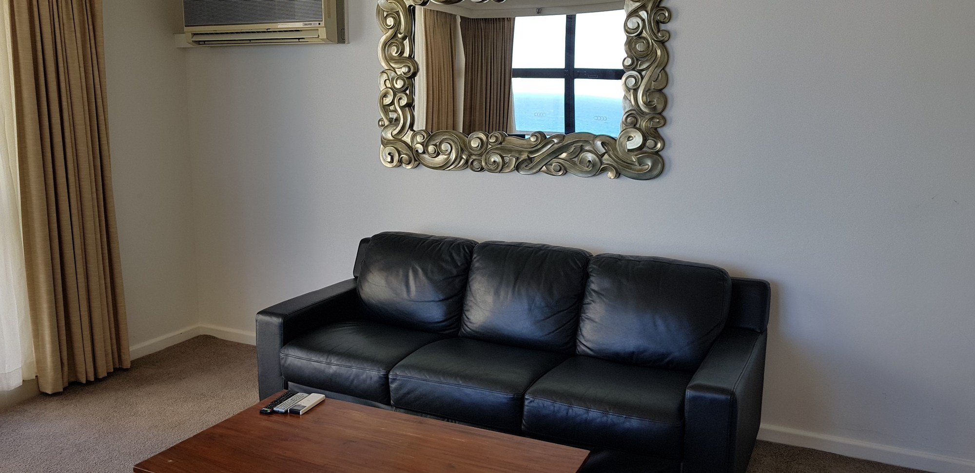 Beachcomber Resort Surfers Paradise