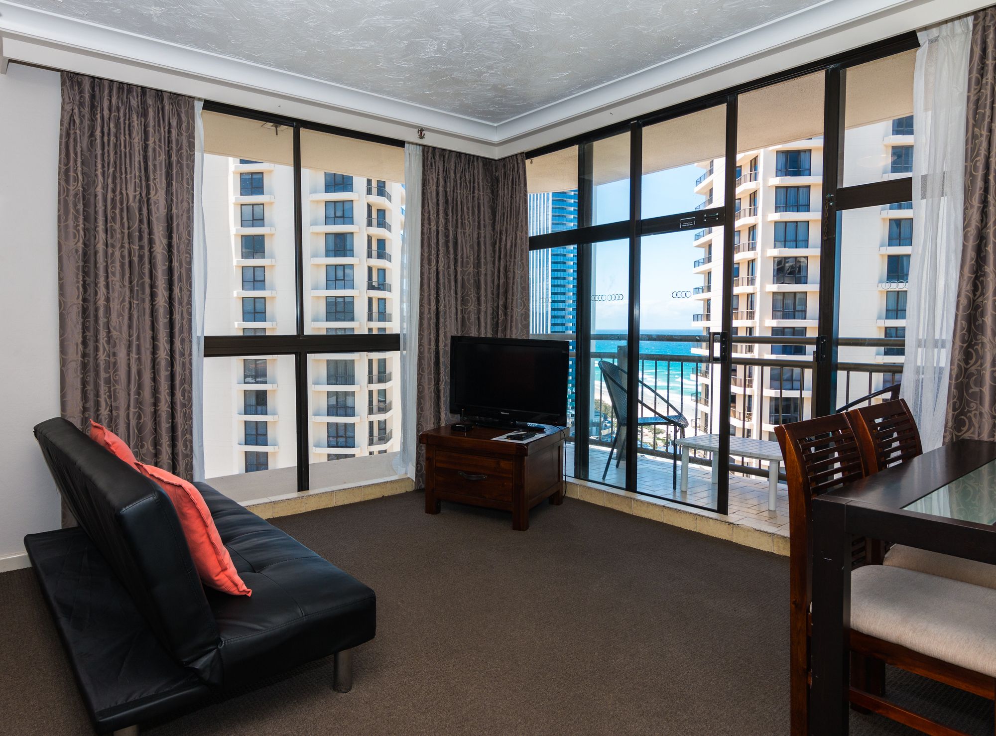 Beachcomber Resort Surfers Paradise